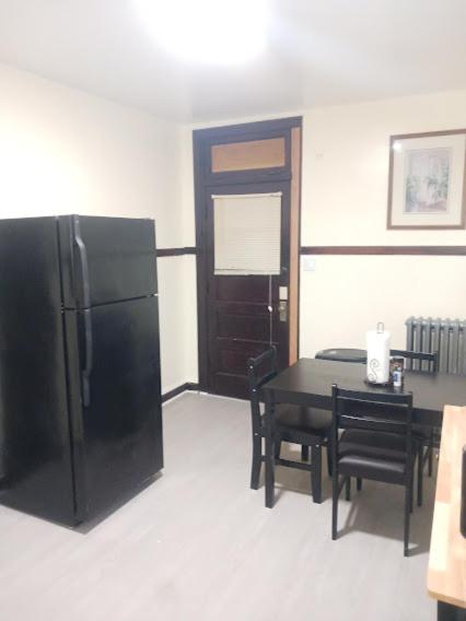 Chicago Vacations - South Chicago Community Immersion in 2 Bedroom Apartment - Property Image 21