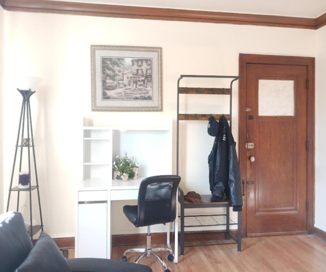 Chicago Vacations - South Chicago Community Immersion in 2 Bedroom Apartment - Property Image 30