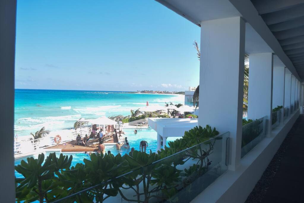 Estudio 1A sobre hermosa playa, excelente opción
