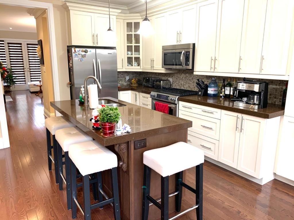 Luxury Home - Upper Toronto Beaches