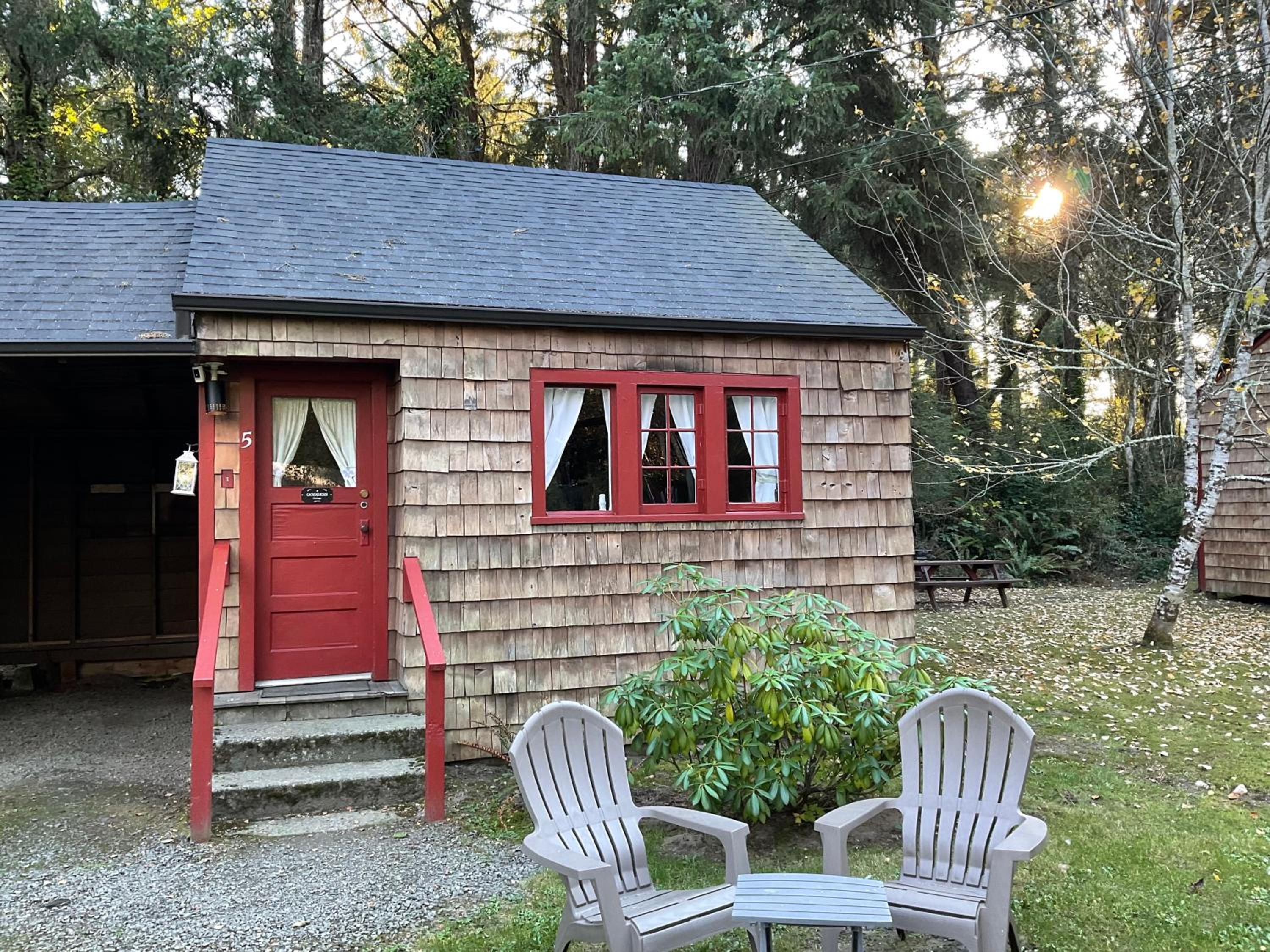 Shakti Cove Cottages