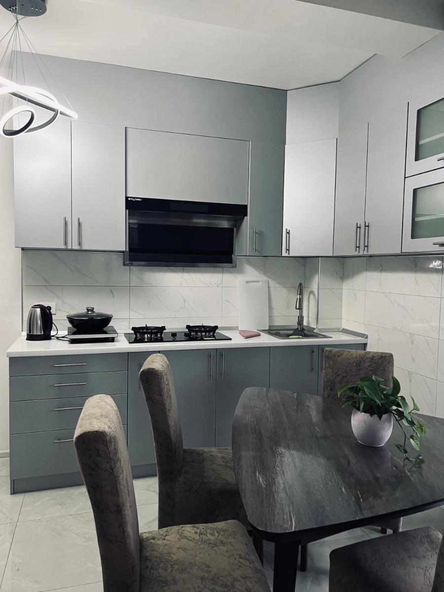 Fragrant Home - Chinese Apartments view 5