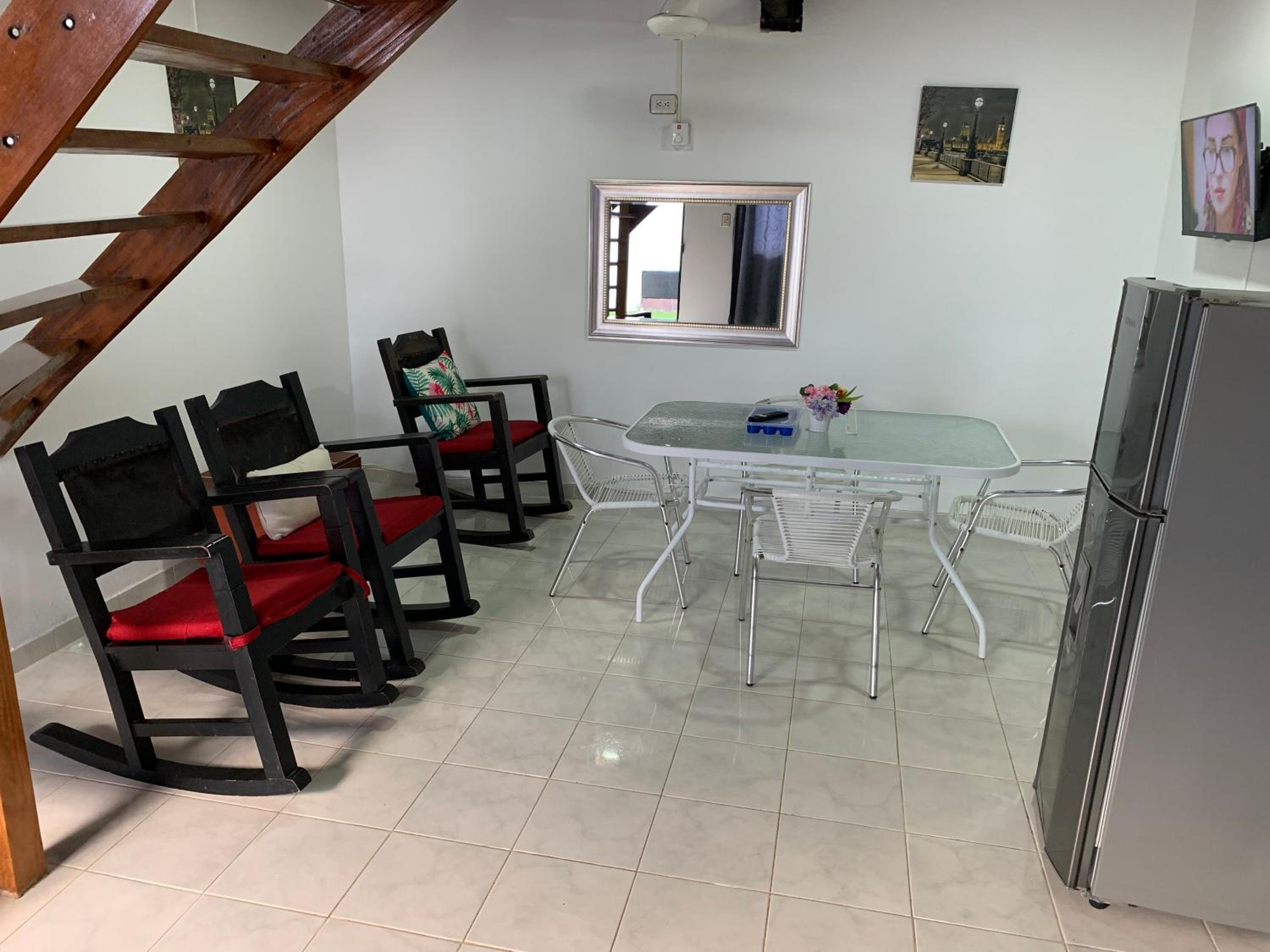 Apartamento Amoblado con Ventilador