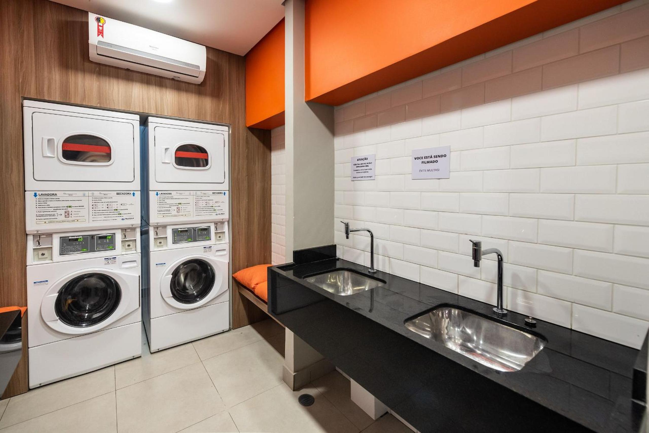 BR304 Studio moderno próx. ao Shopping Frei Caneca