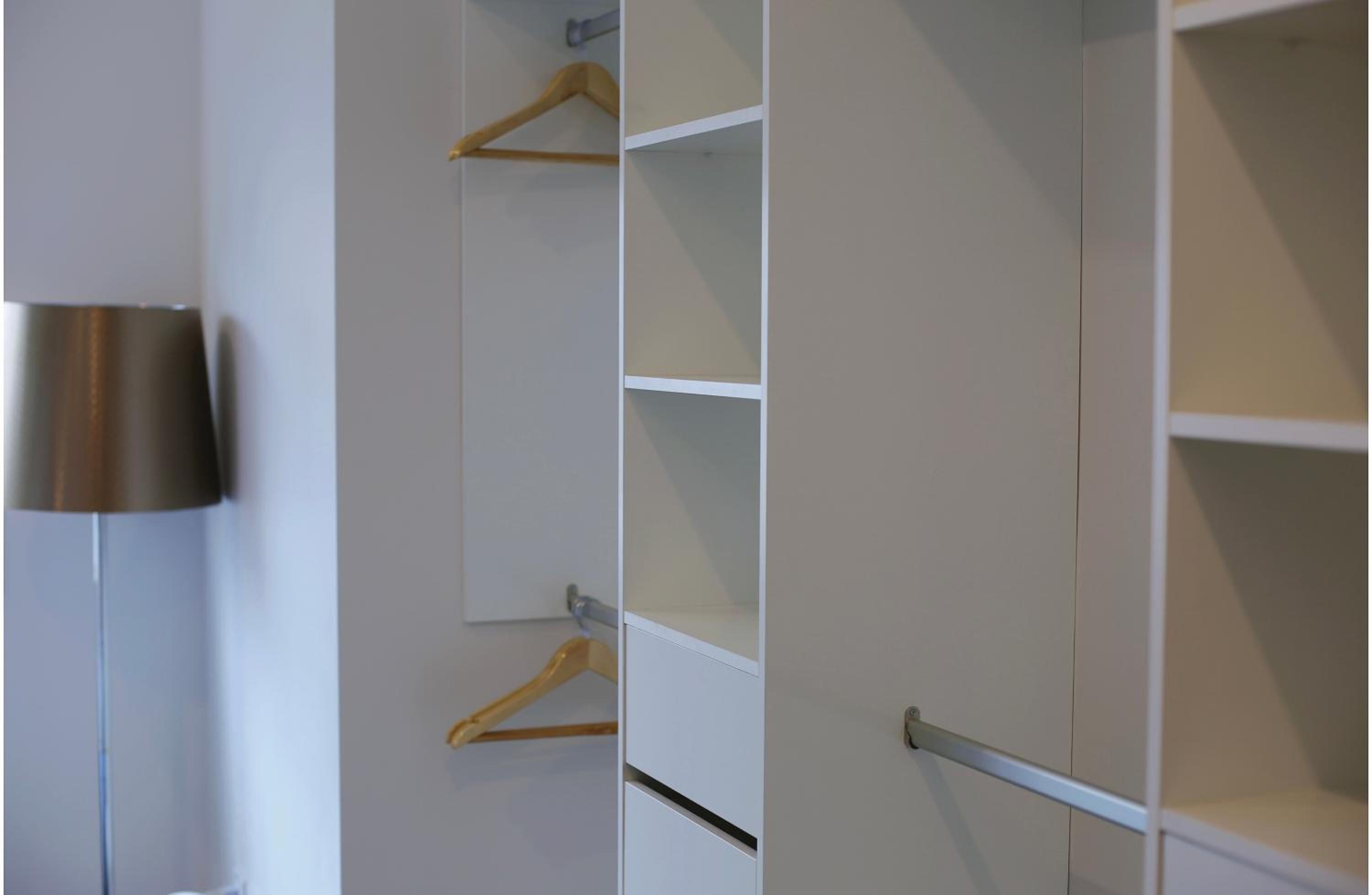 Cheerful 3-bedroom townhouse close to the city