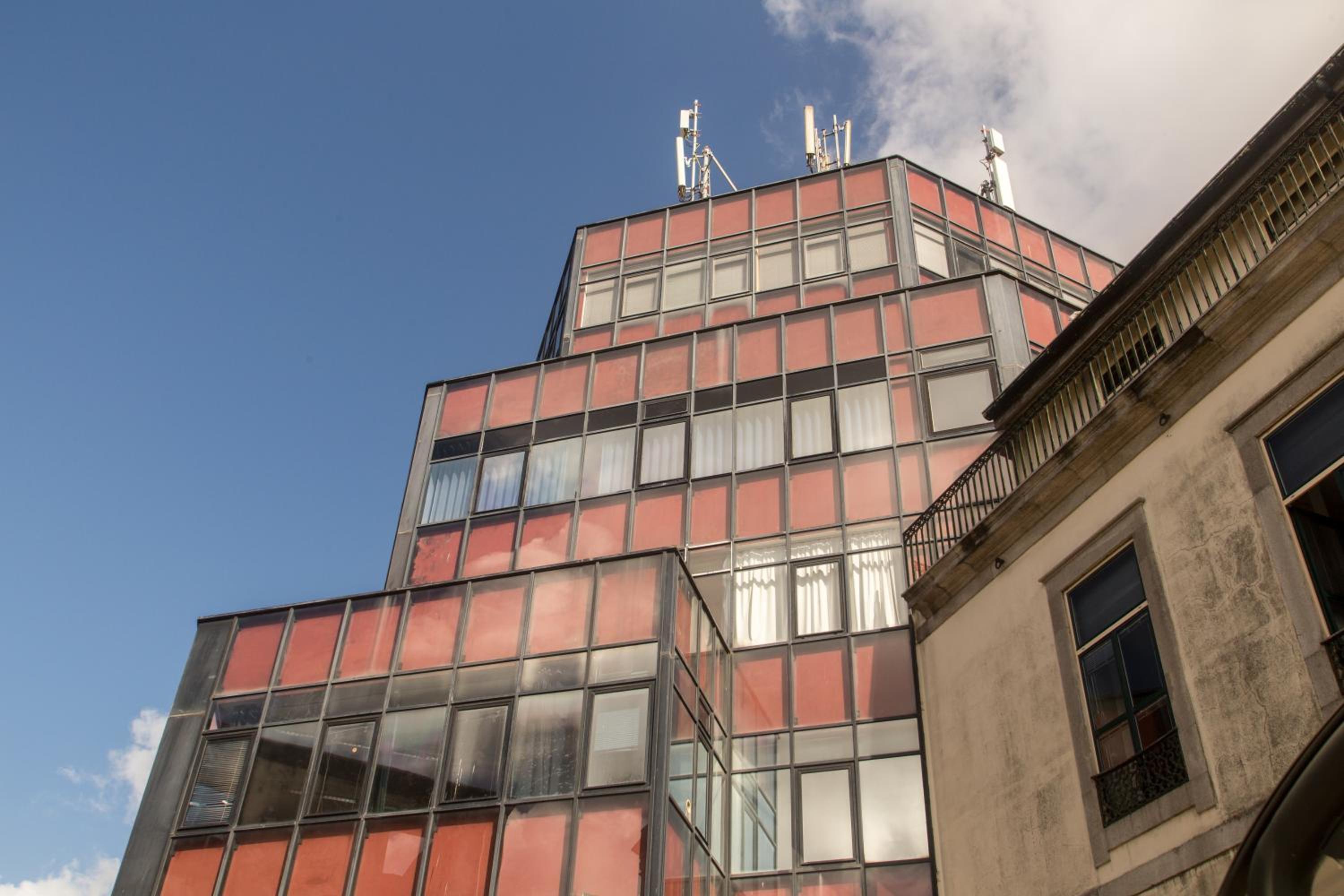 Republica Square Apartment by Porto City Hosts view 3