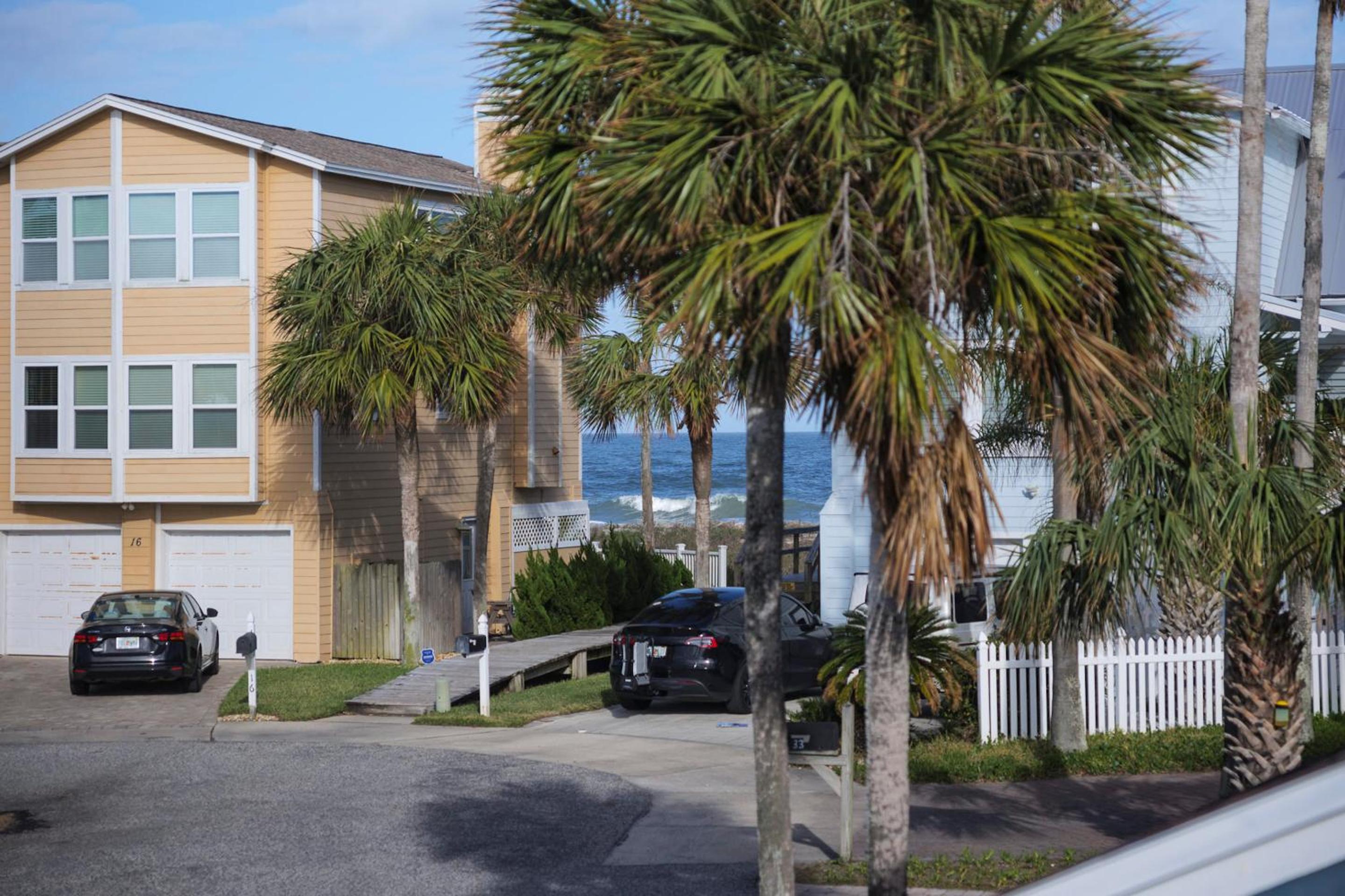 Seaside Bungalow view 2