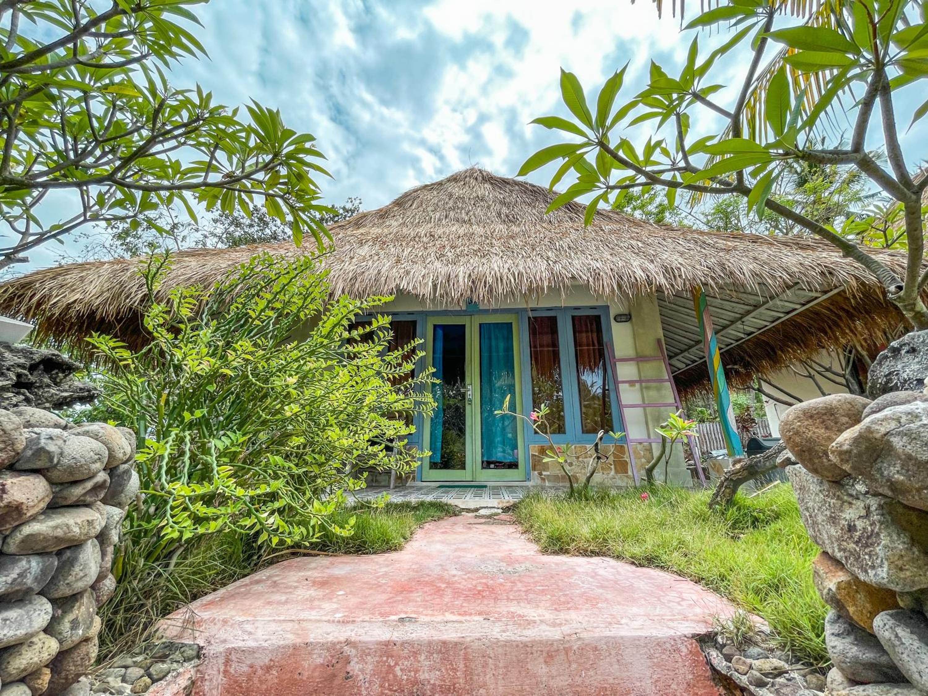 Segar Village