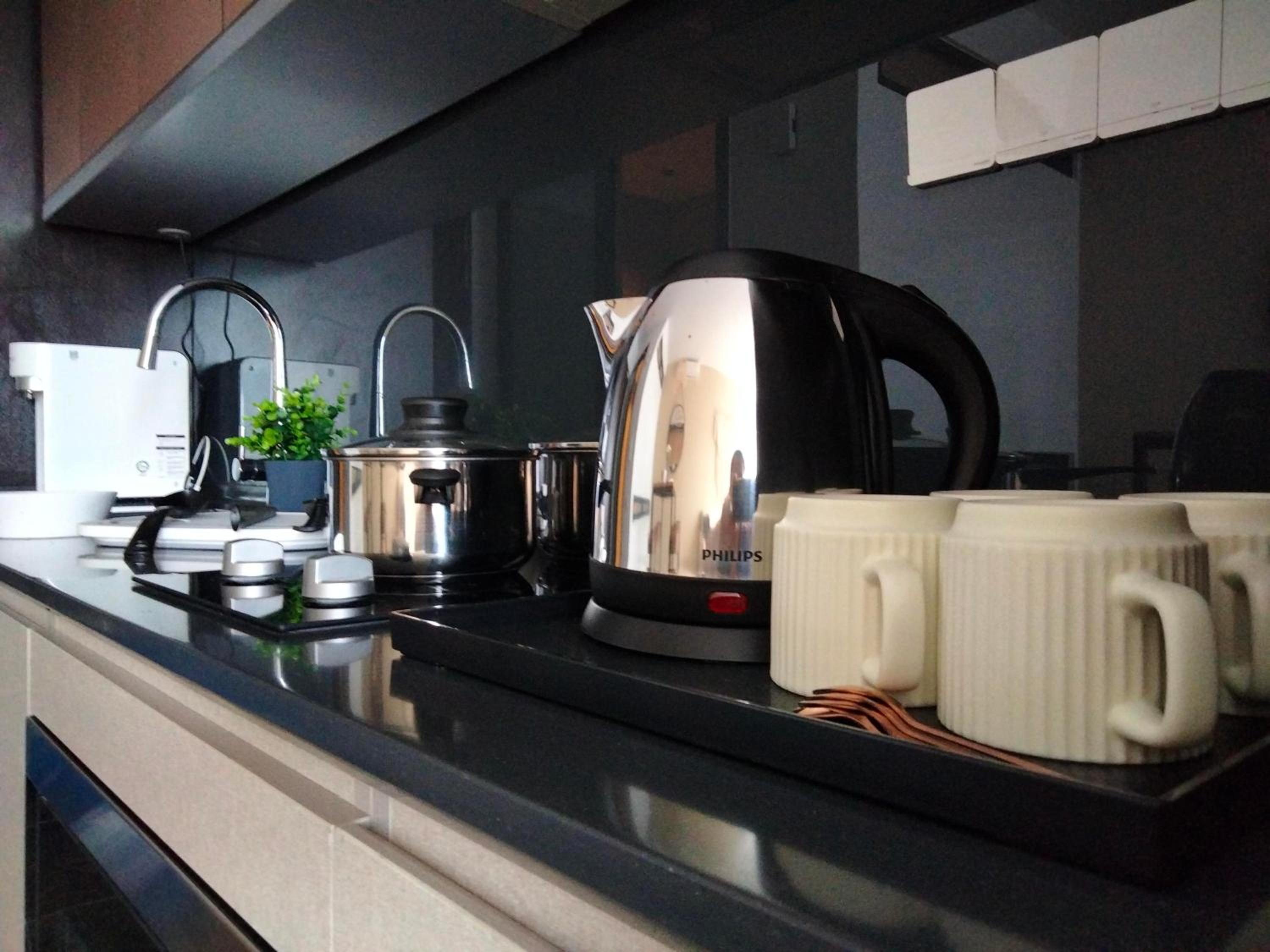 Scarletz Suites KLCC I HomeBrickz
