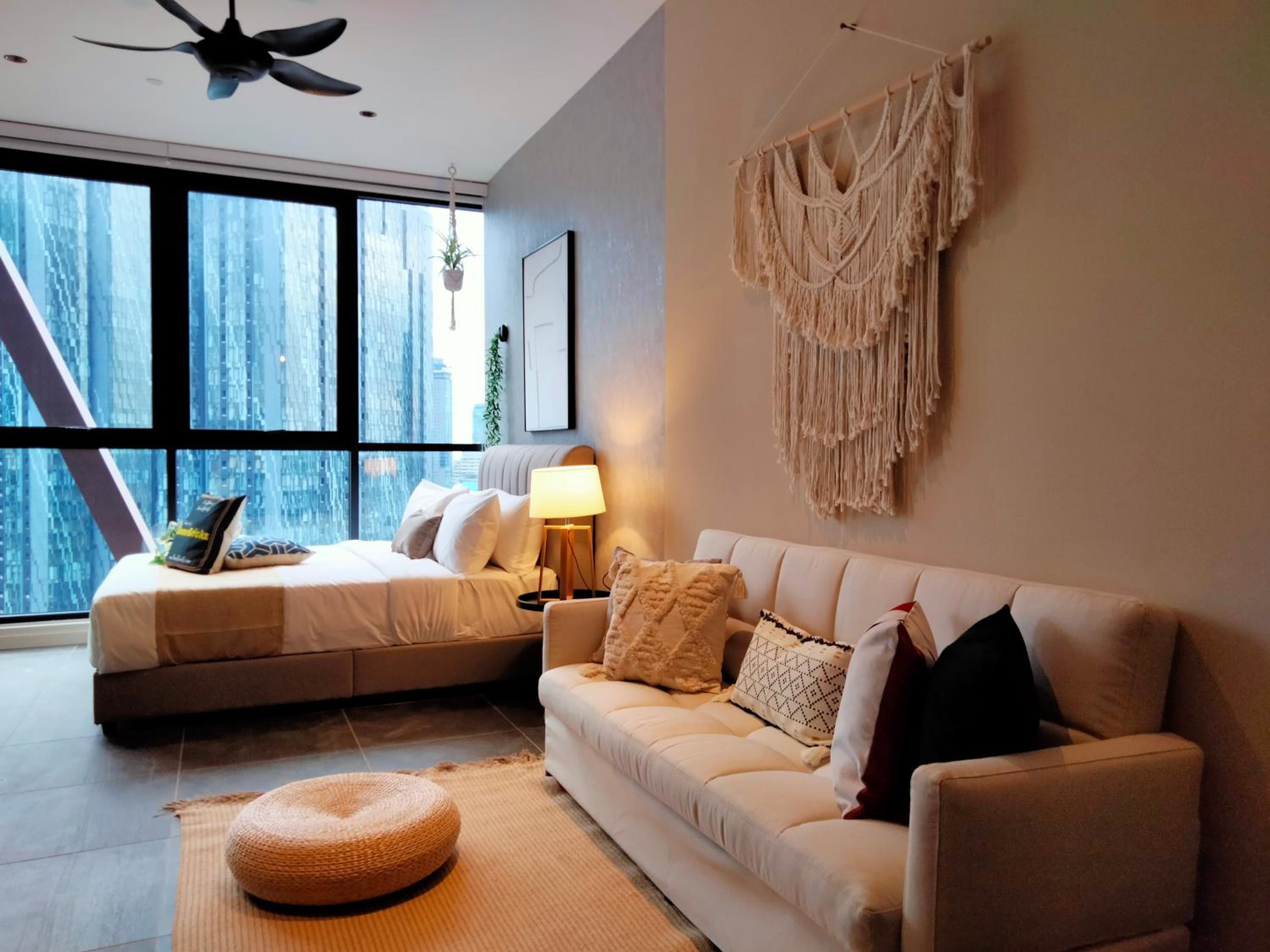 Scarletz Suites KLCC I HomeBrickz