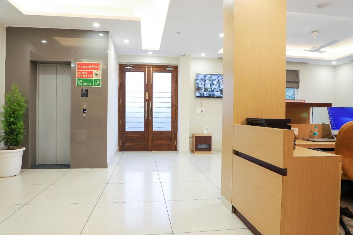 hotel reception