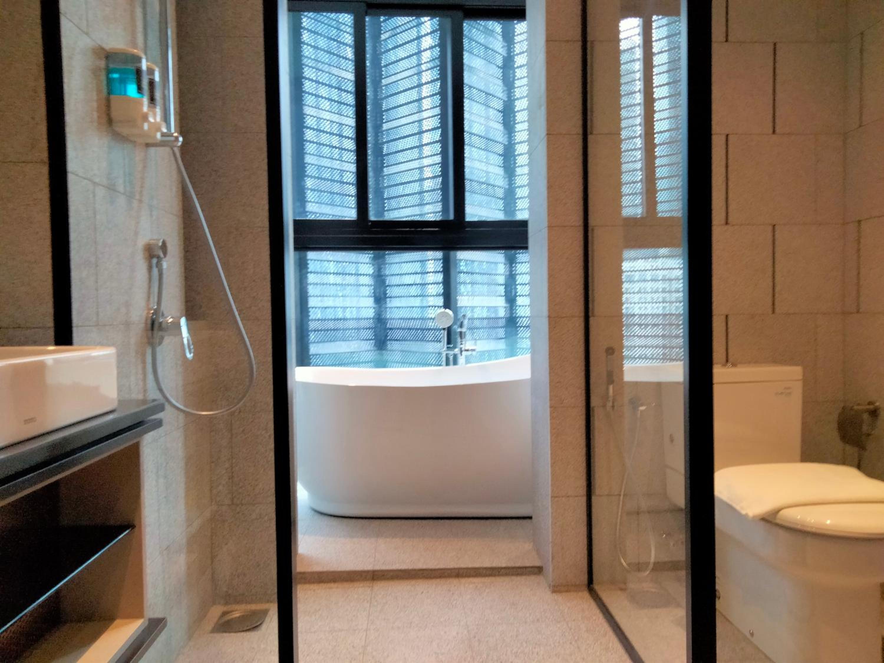 Scarletz Suites KLCC I HomeBrickz