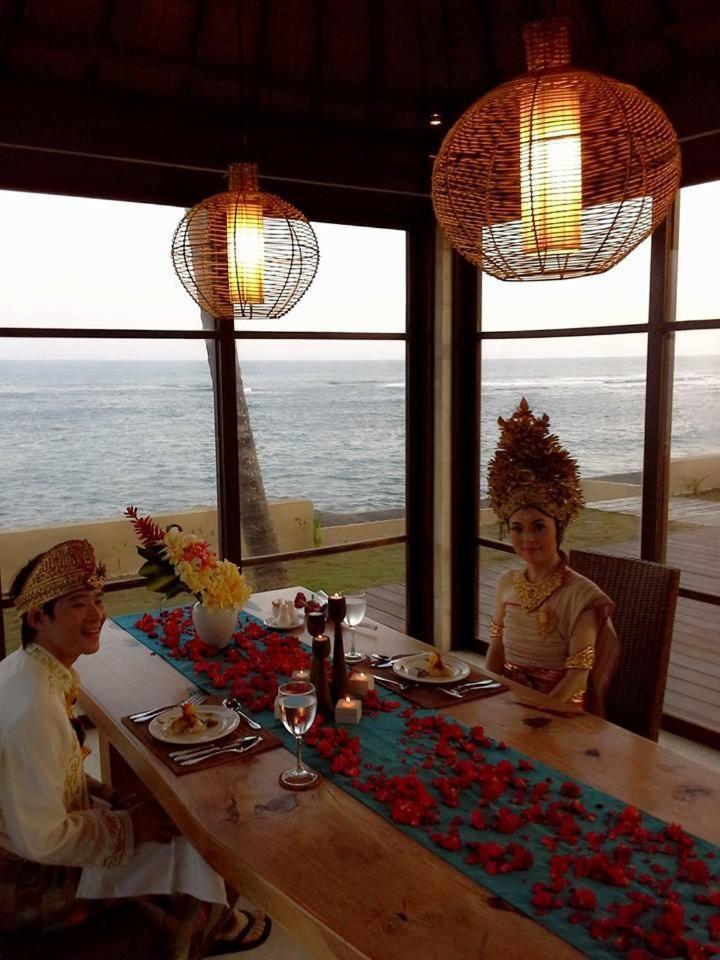 Villa Samudra Luxury Beachfront