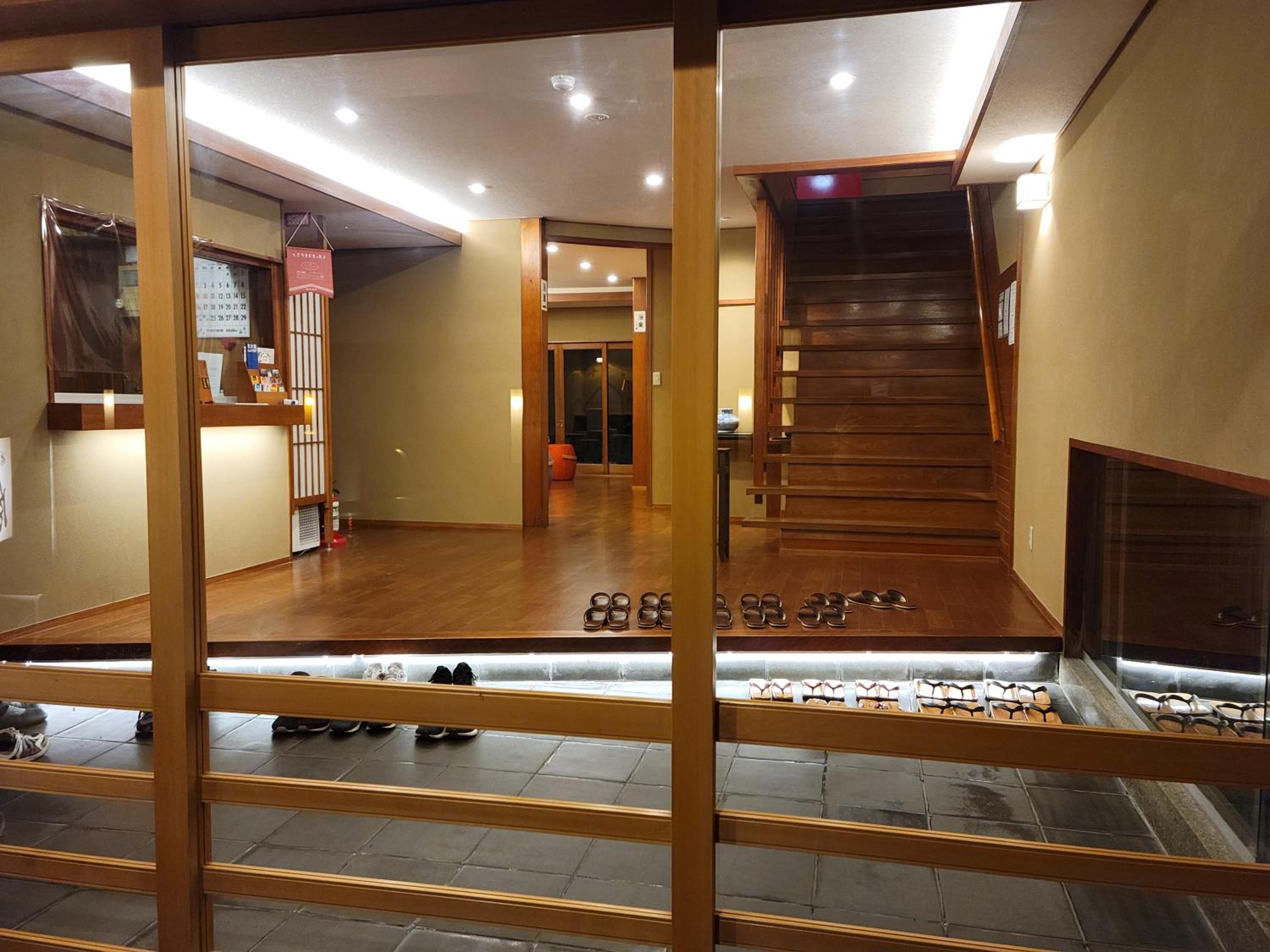Tsukimotoya Ryokan