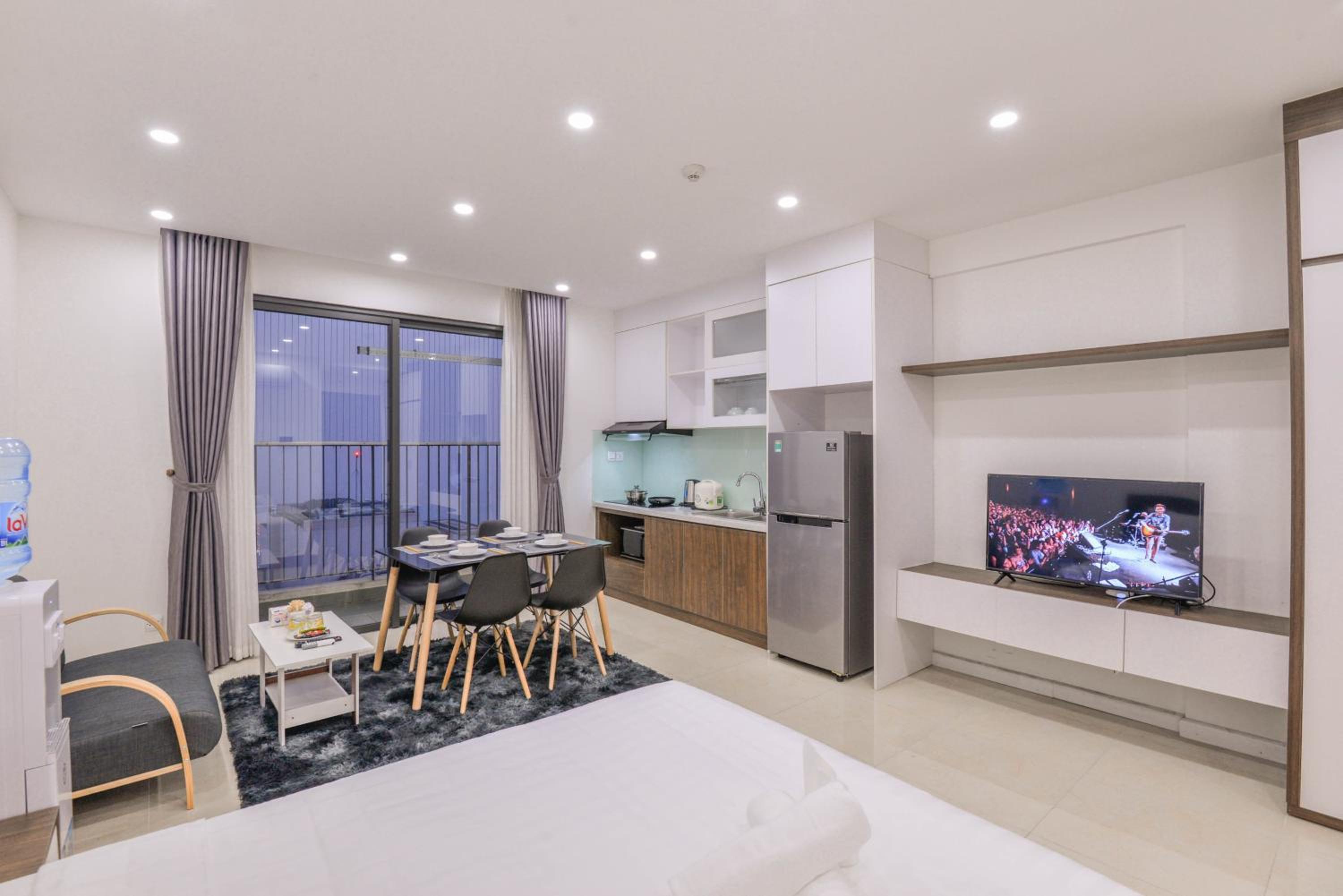 22Housing Vinhomes D'Capitale Hotel & Residence