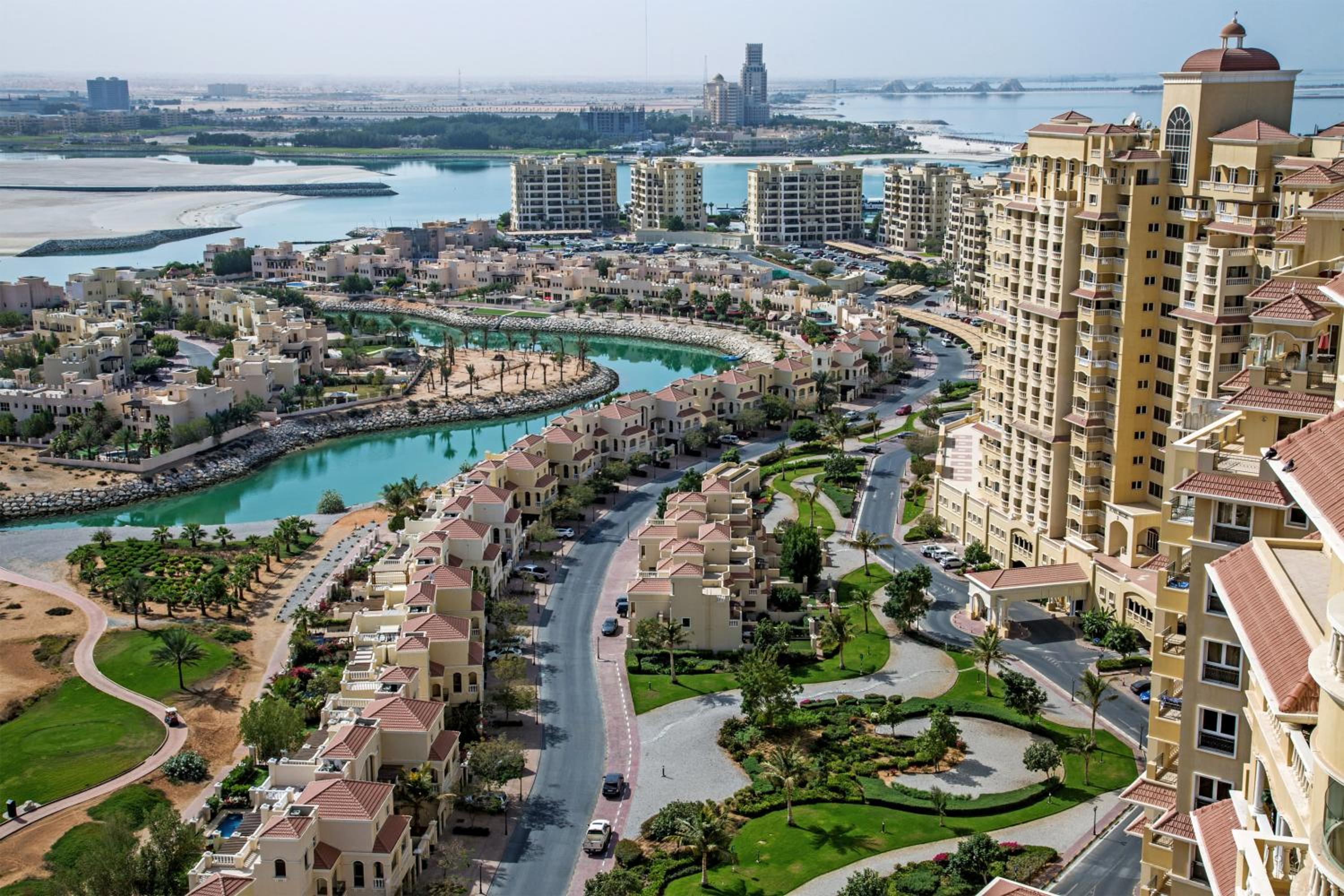 Hala Holiday Homes - Al Hamra Village, RAK