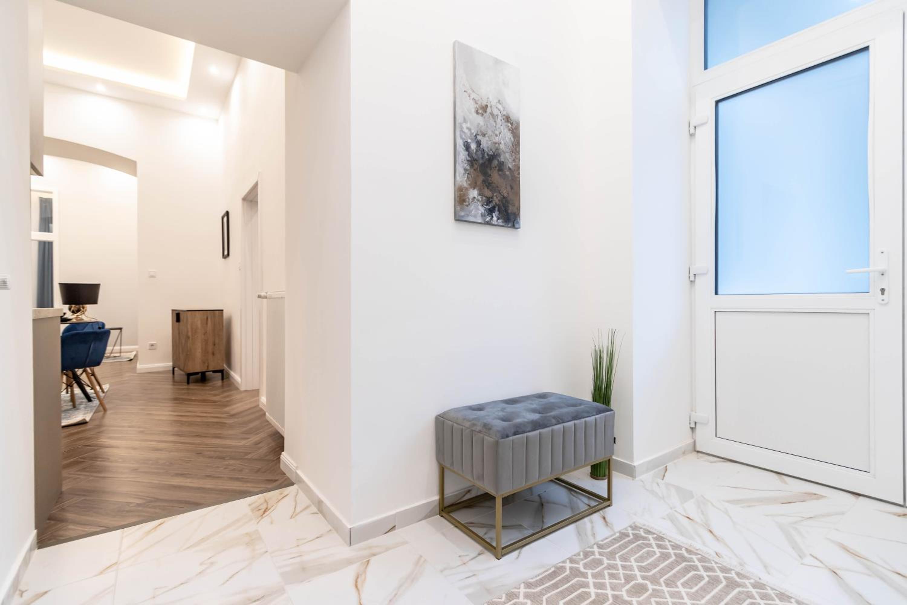 ASSEA Elegant Apartment with 2 Bedroom in Downtown