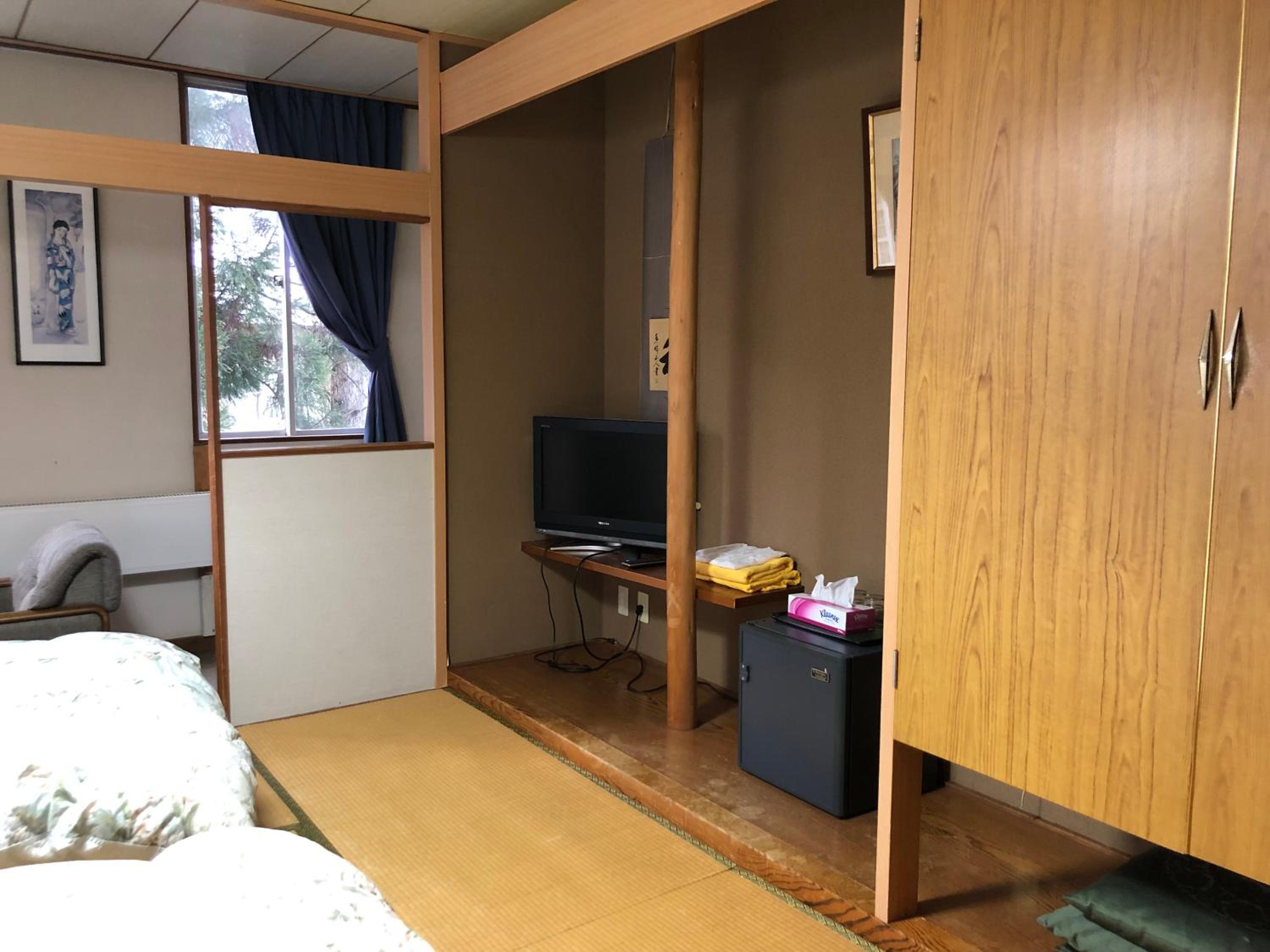 Photo 19