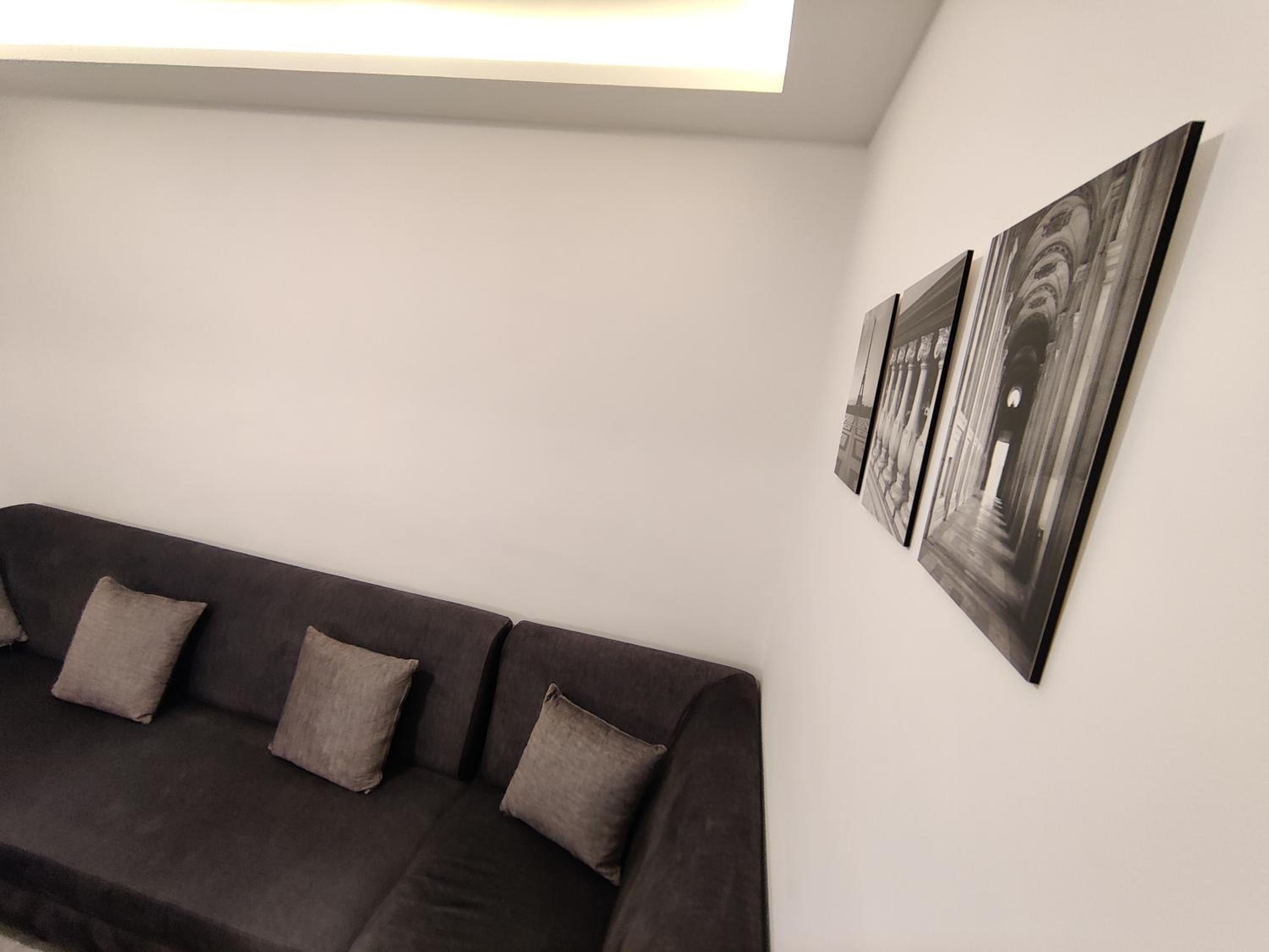 Luxury Room Royal View Near All Services no001 view 2