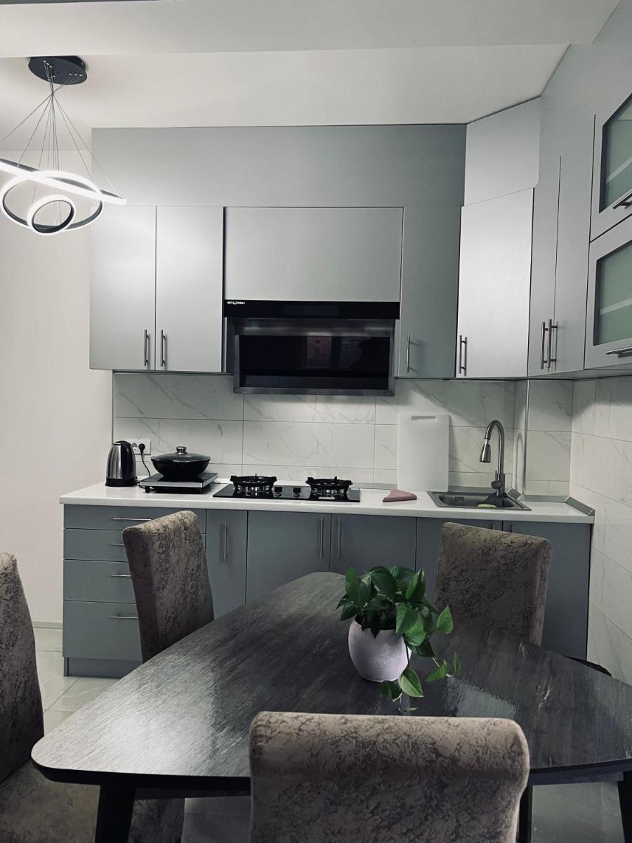 Fragrant Home - Chinese Apartments view 3