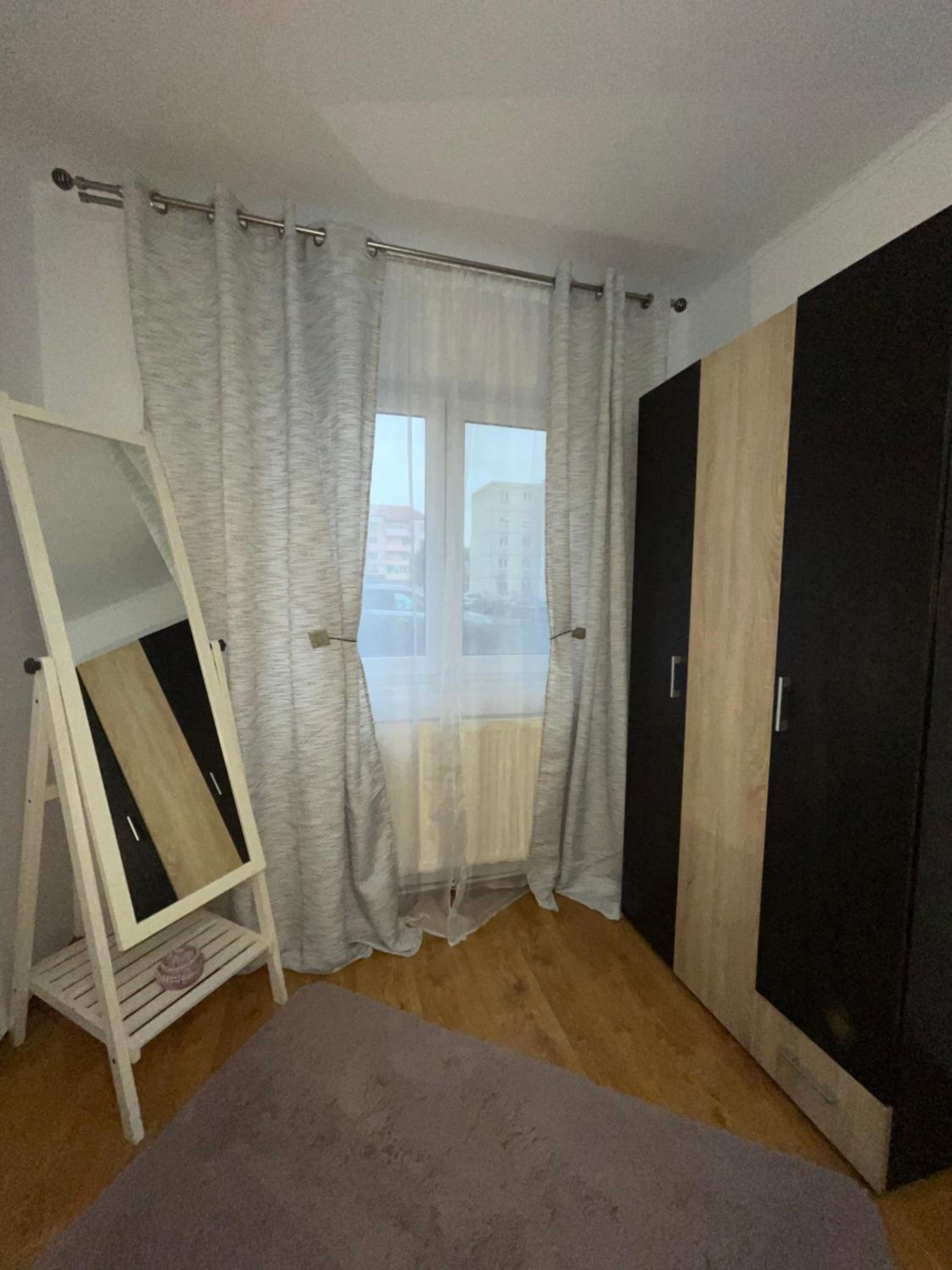 BUTTERFLY FAMILY APARTMENT SIBIU view 5