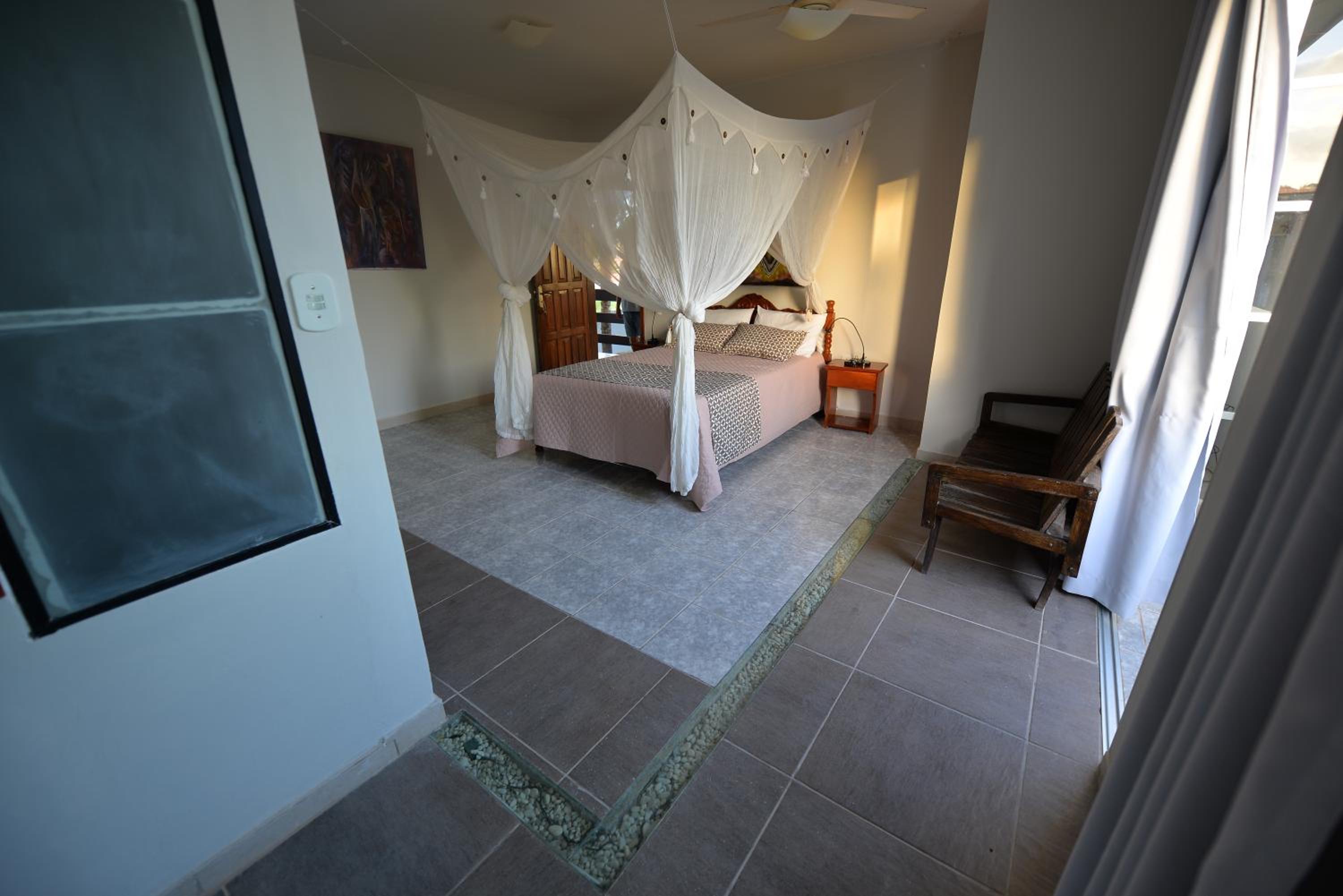 Photo 108