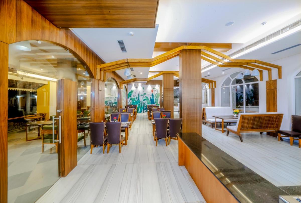 restaurant