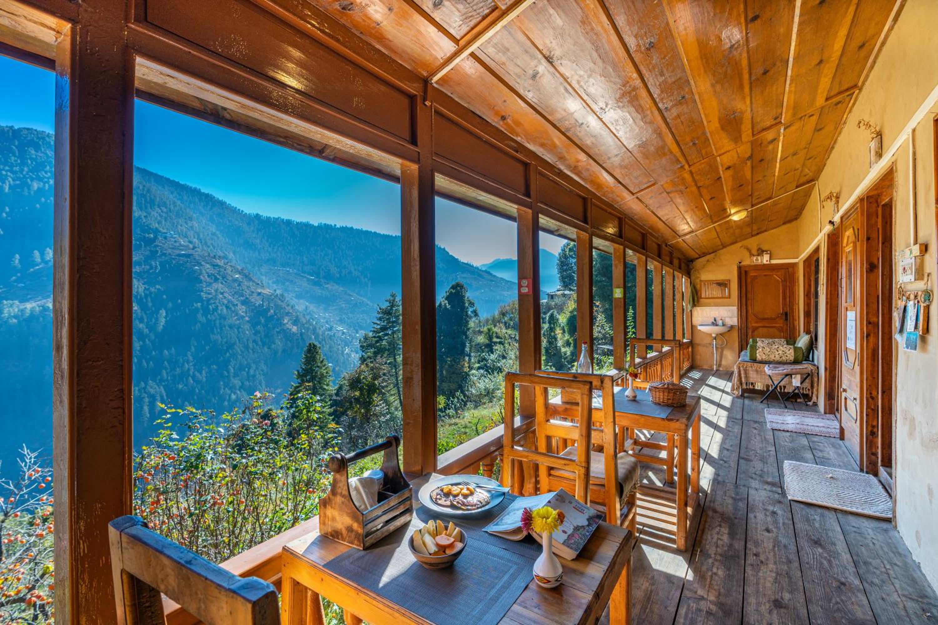 Zostel Homes Laida, Jibhi view 4