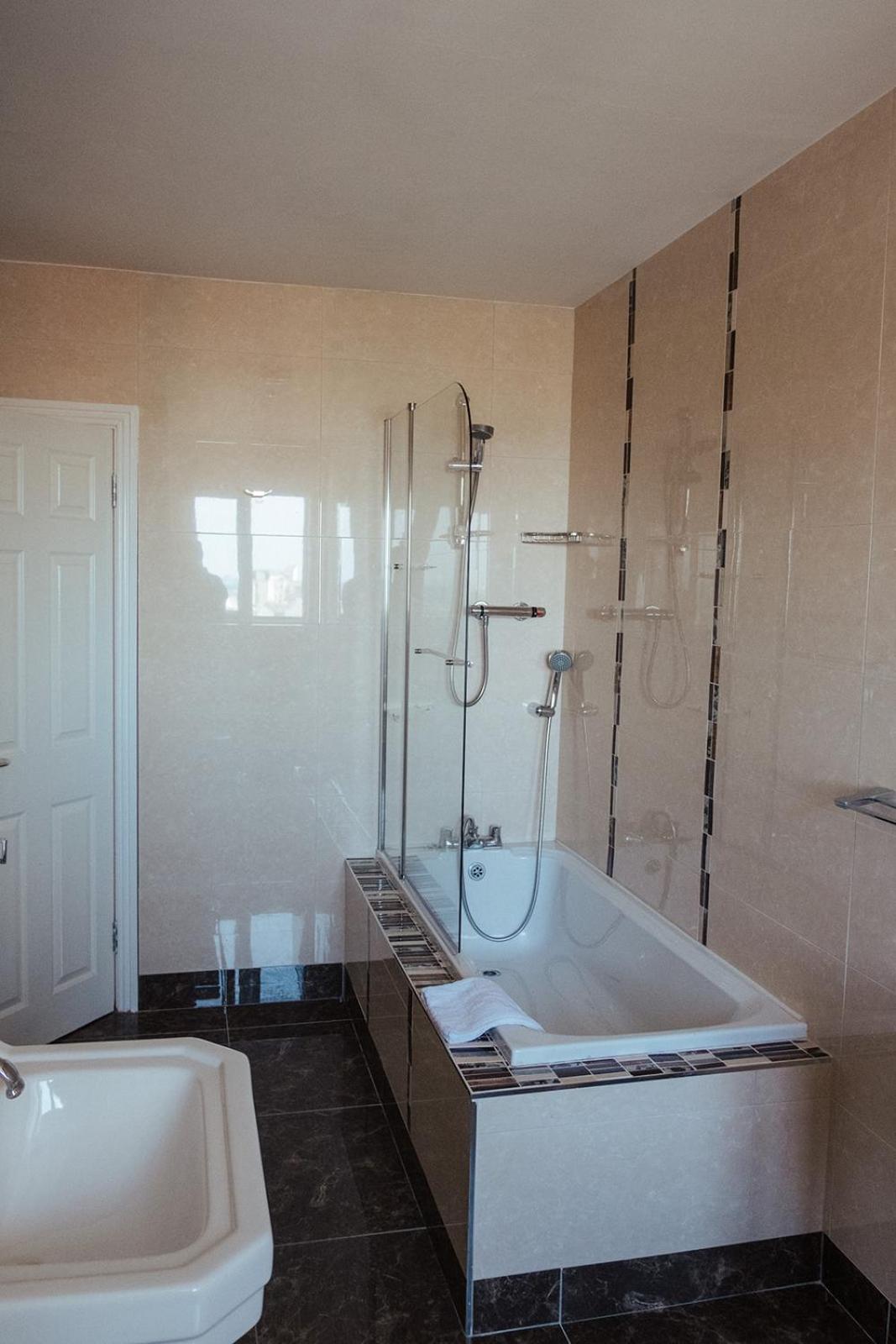 Lehinch Lodge view 4