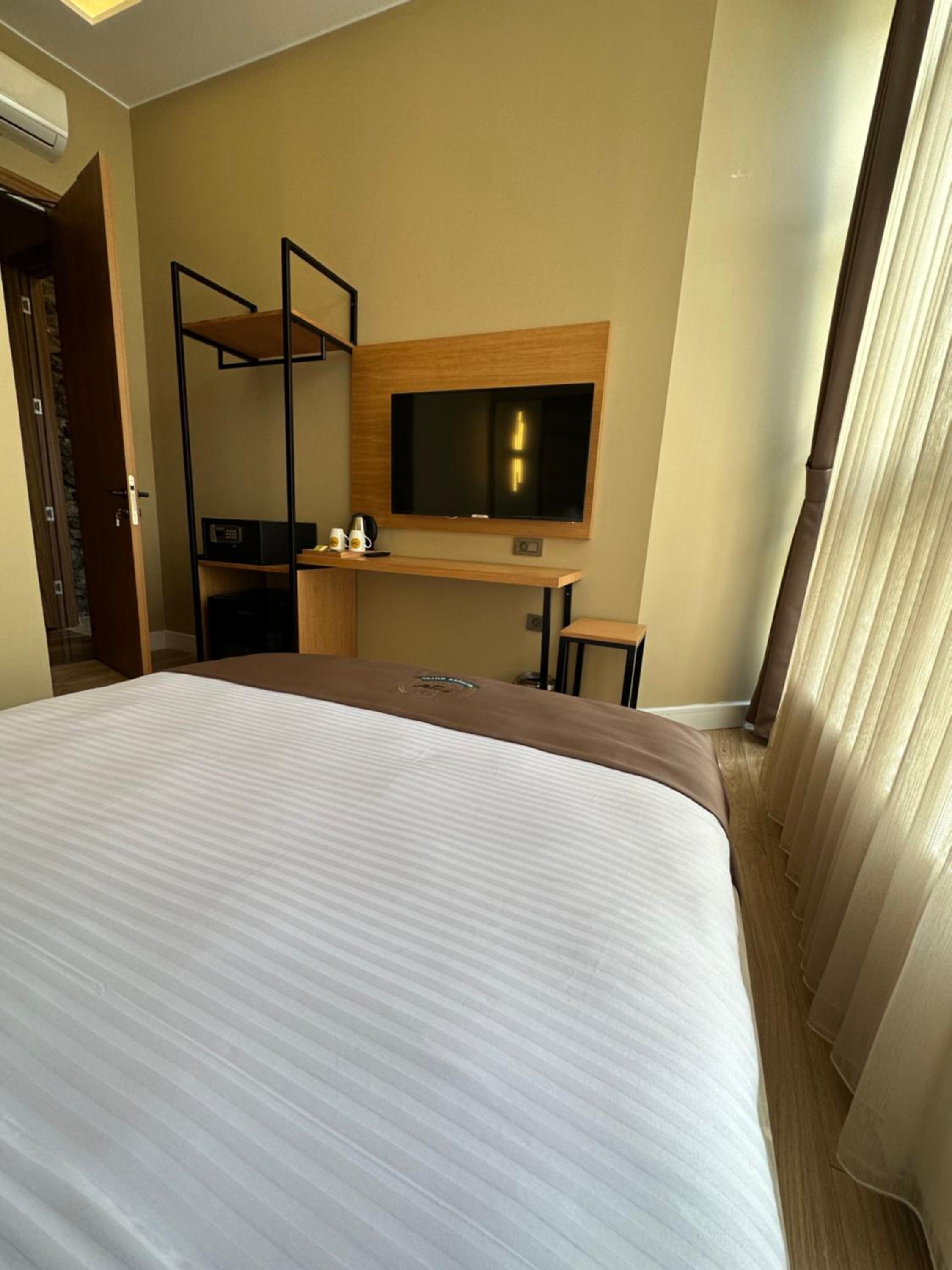 Berfinn Otel Ortaköy - Image 11