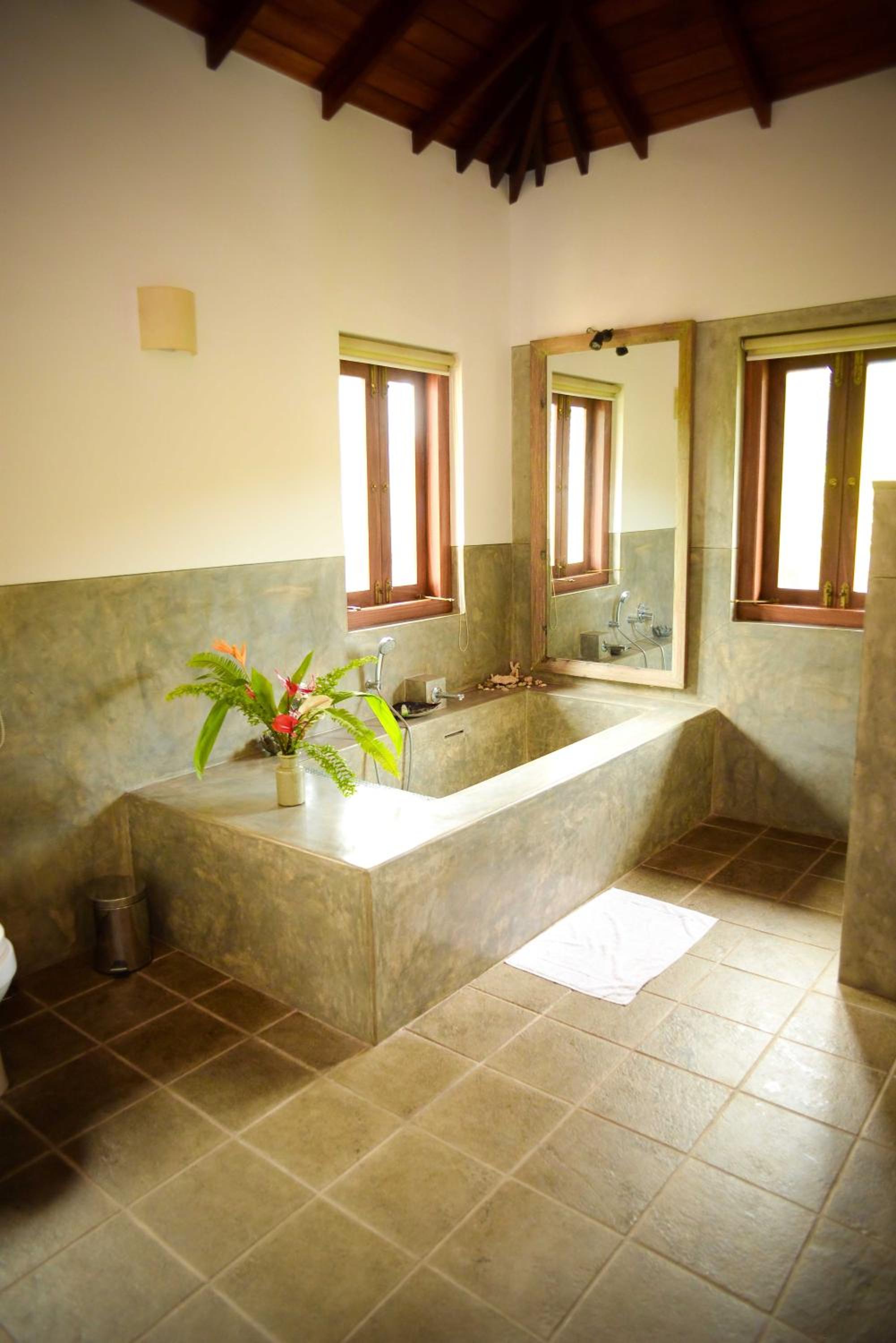 Kingfisher Bamboo Garden Villa