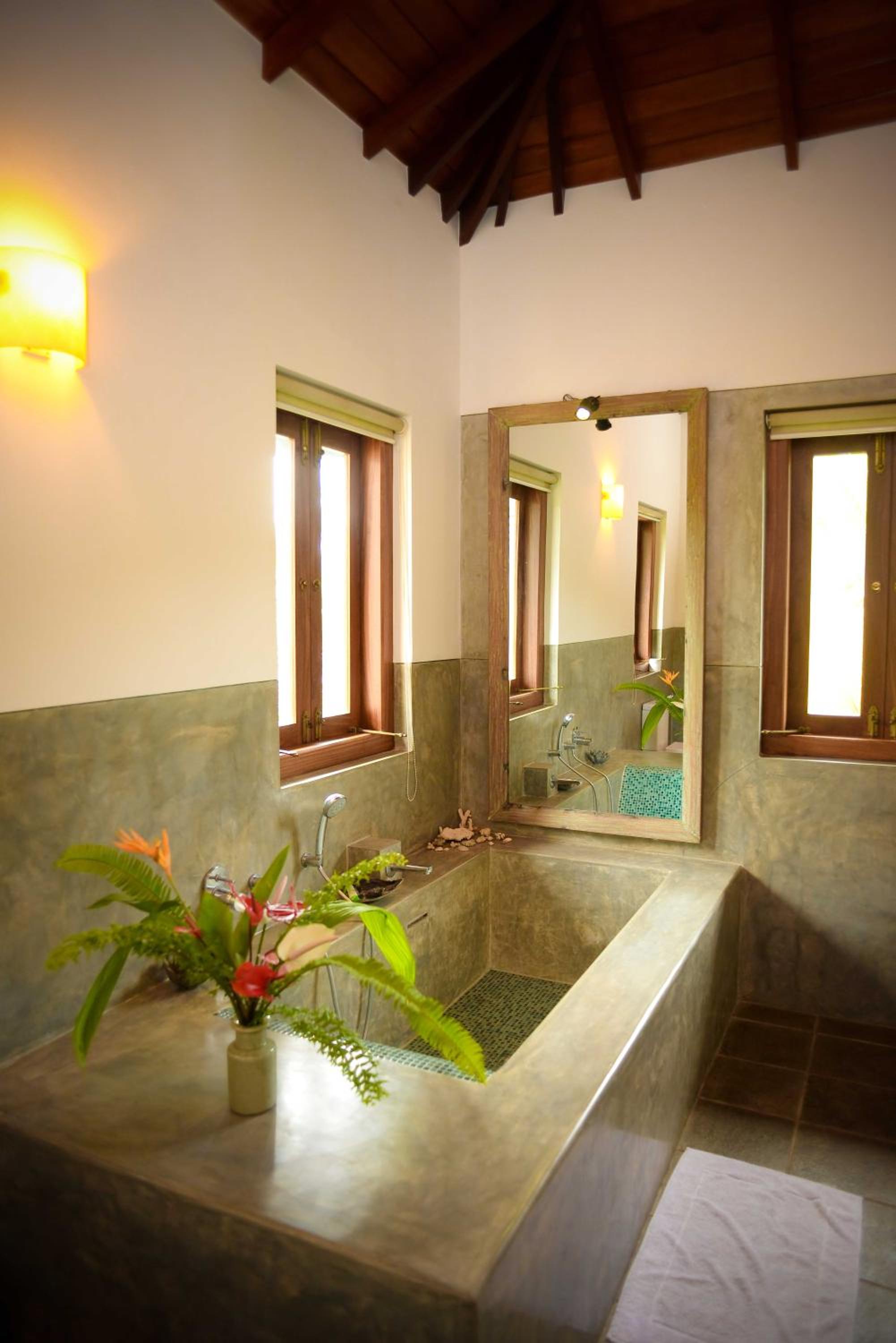Kingfisher Bamboo Garden Villa