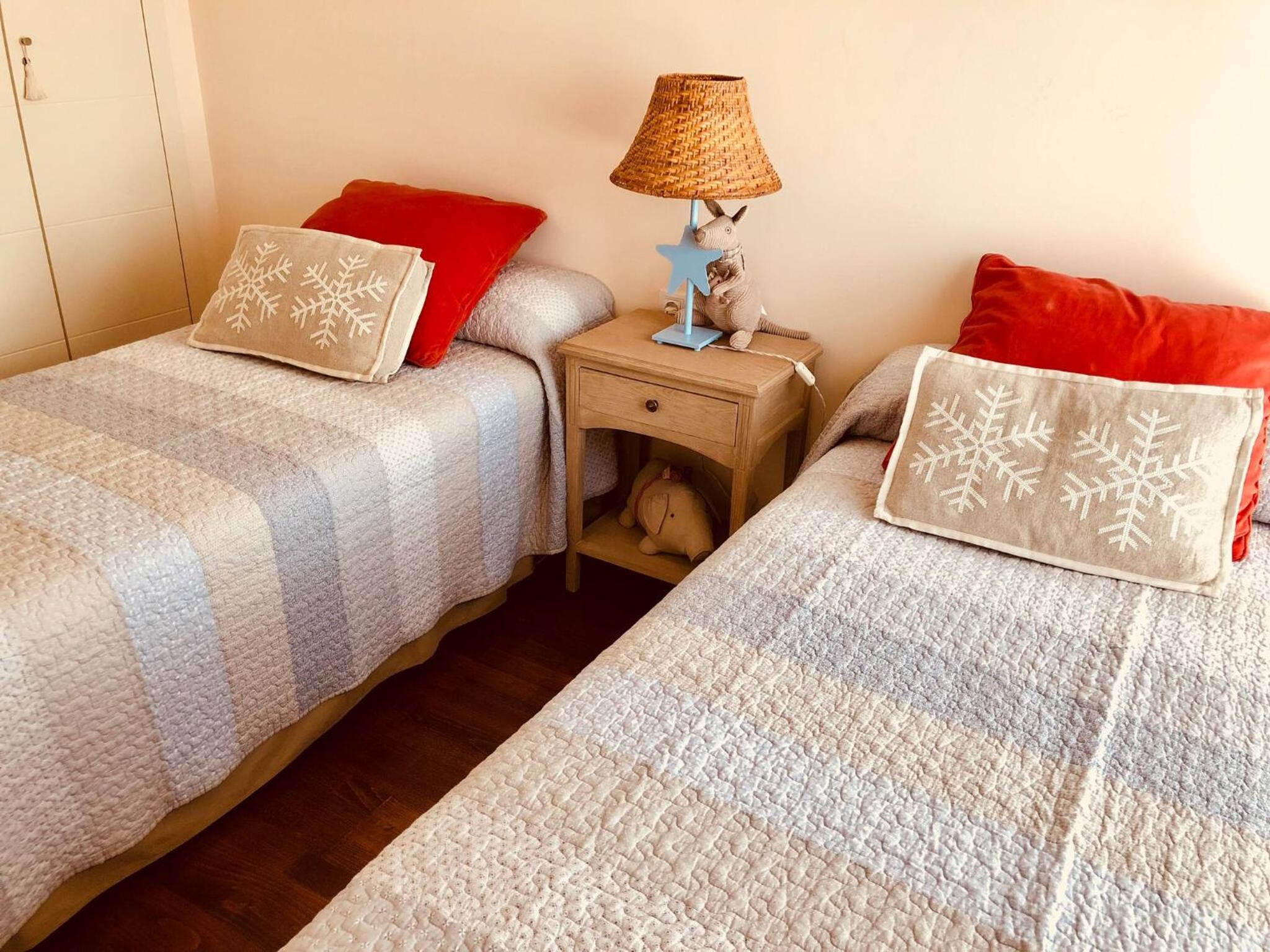 Charming Apartment With Views In Las Margas Golf n001 view 5
