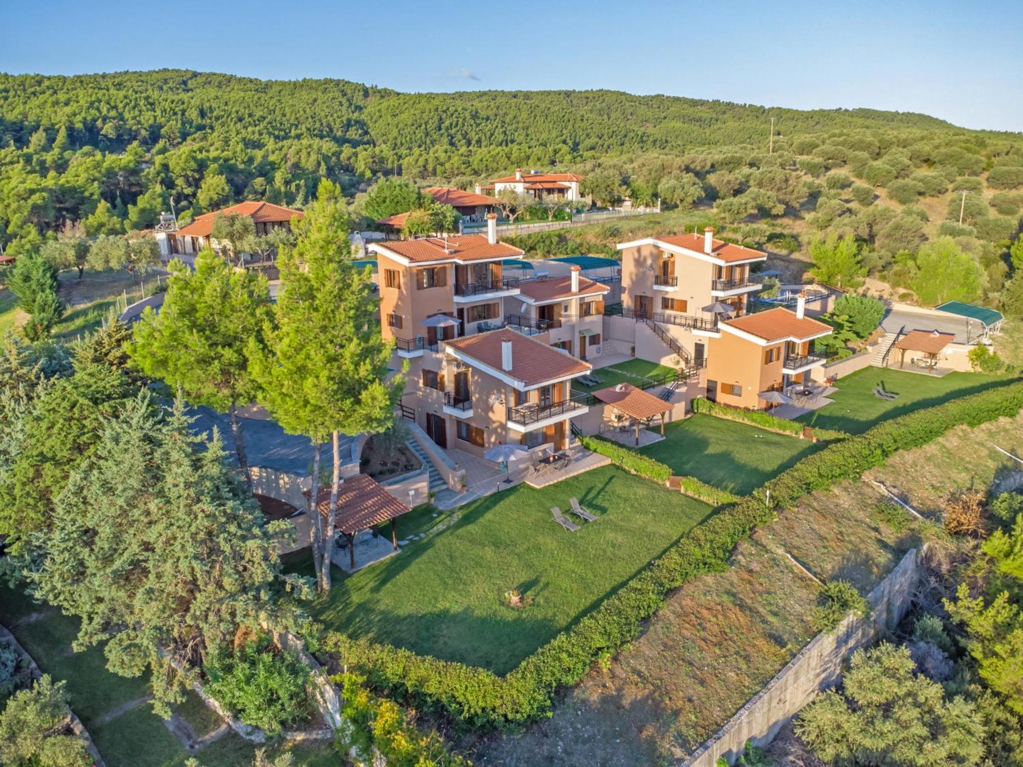 Hotel Seaview Villas - Image 1