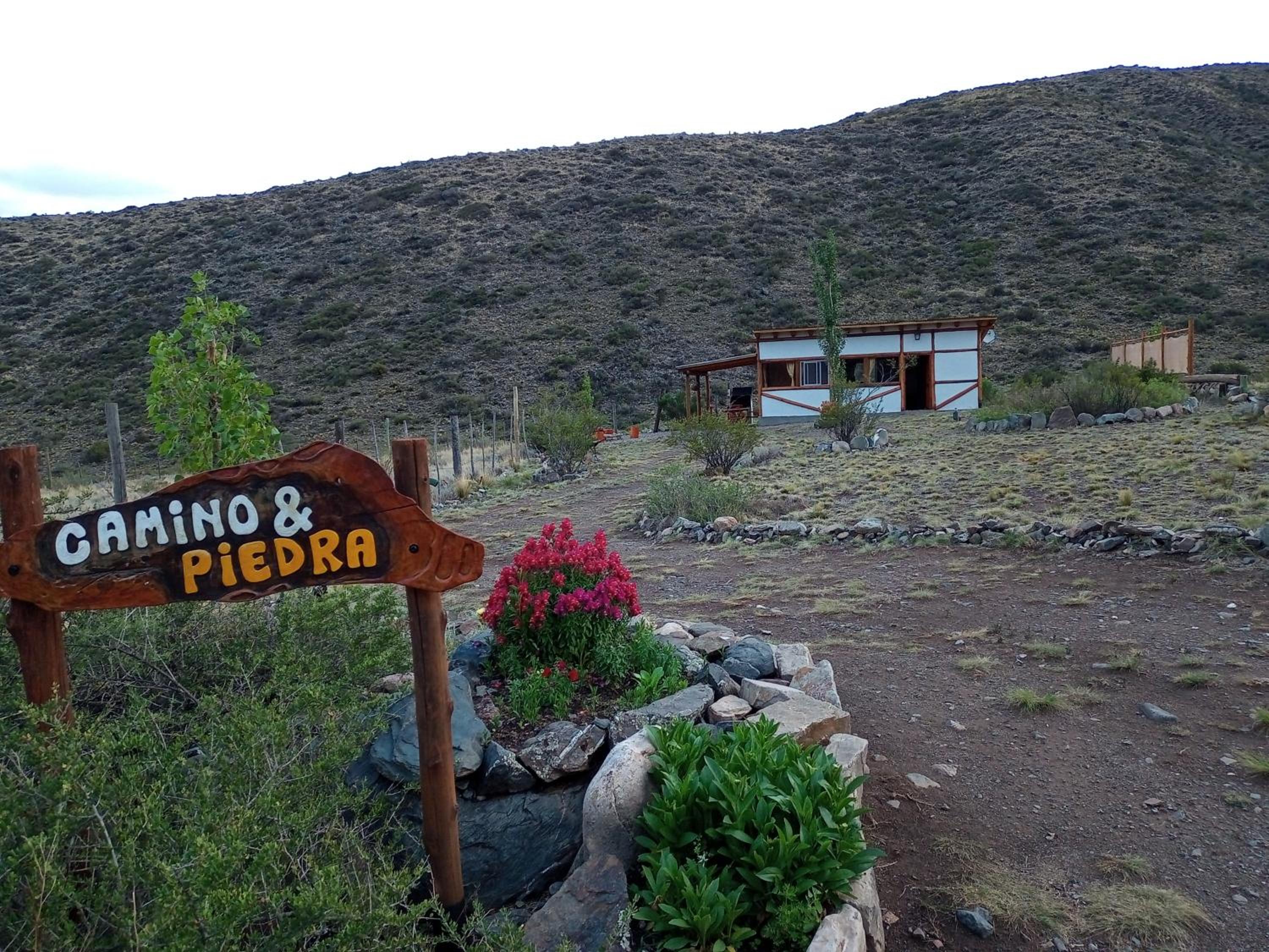 Camino & Piedra - Cabaña de Montaña