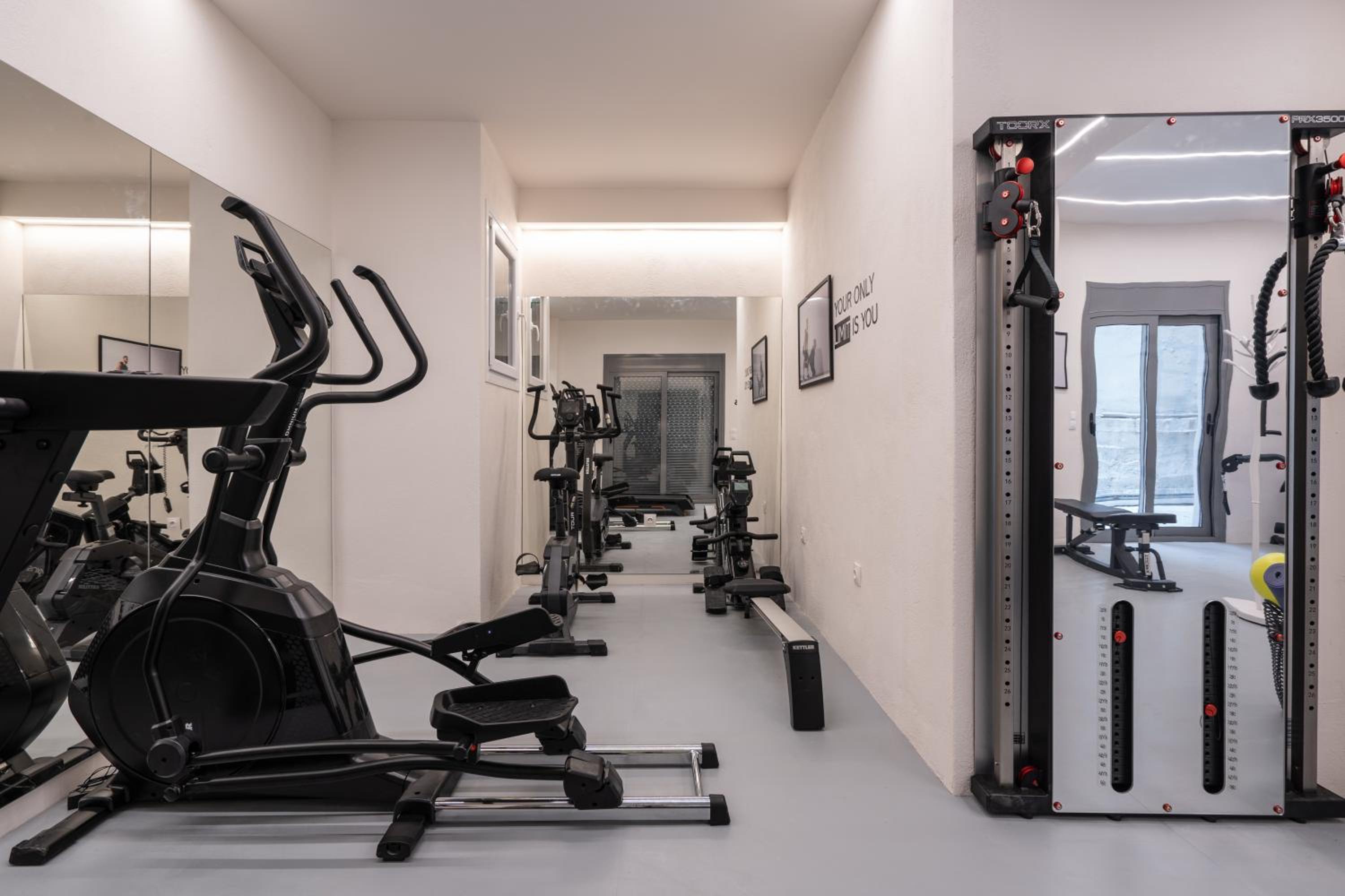 IO SUITES
