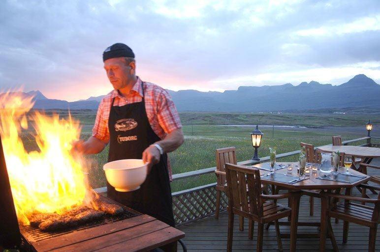 Eyjar Fishing Lodge