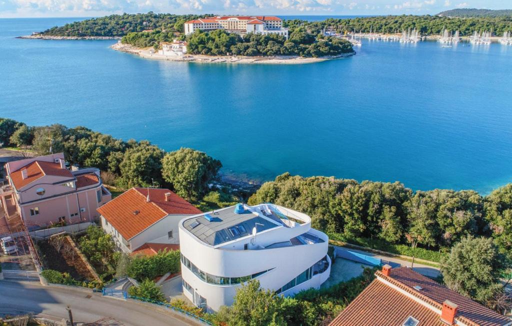 Vila Tina in Pula, Istrien view 3