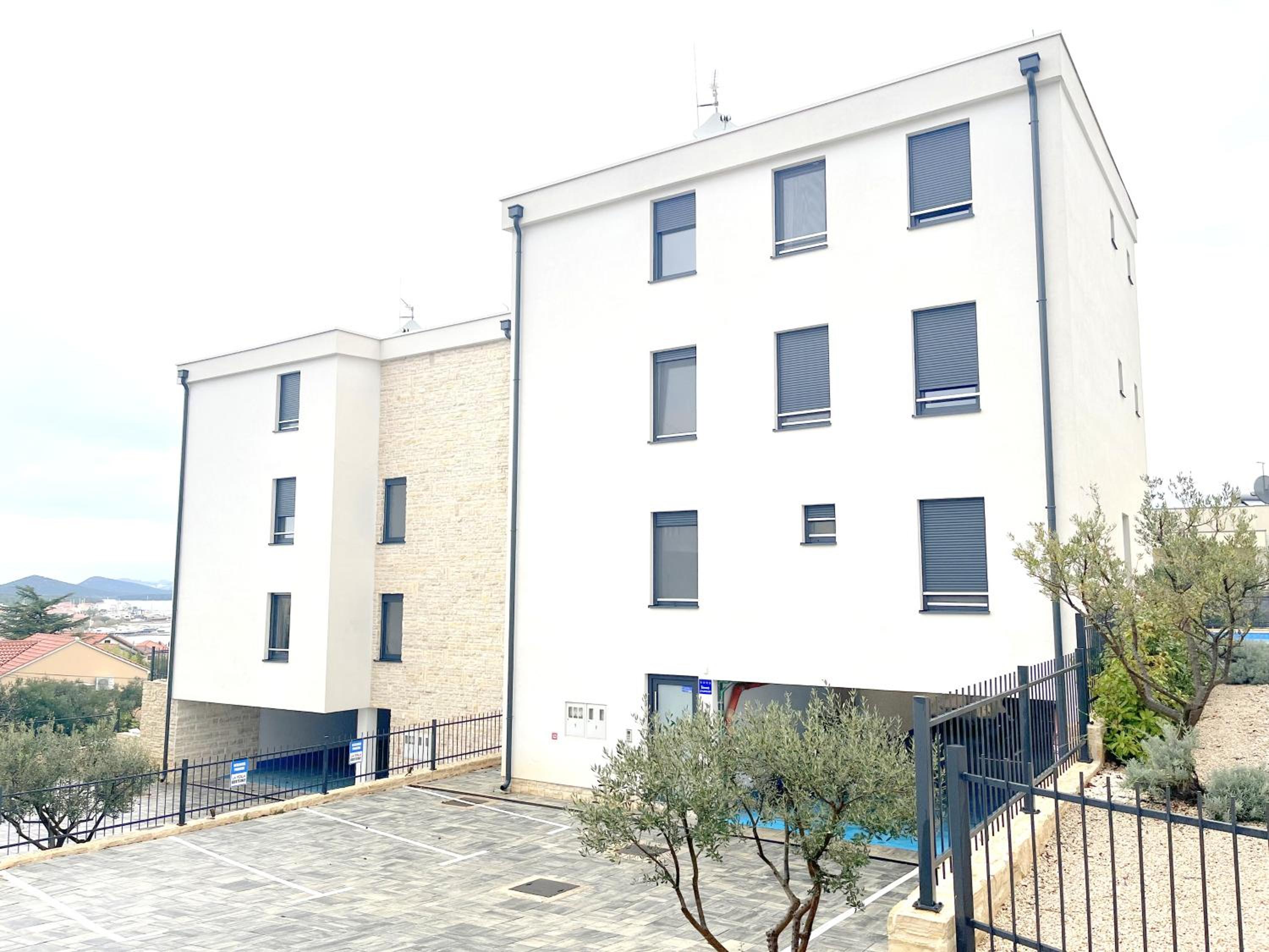 Luxury Apartment Ansi