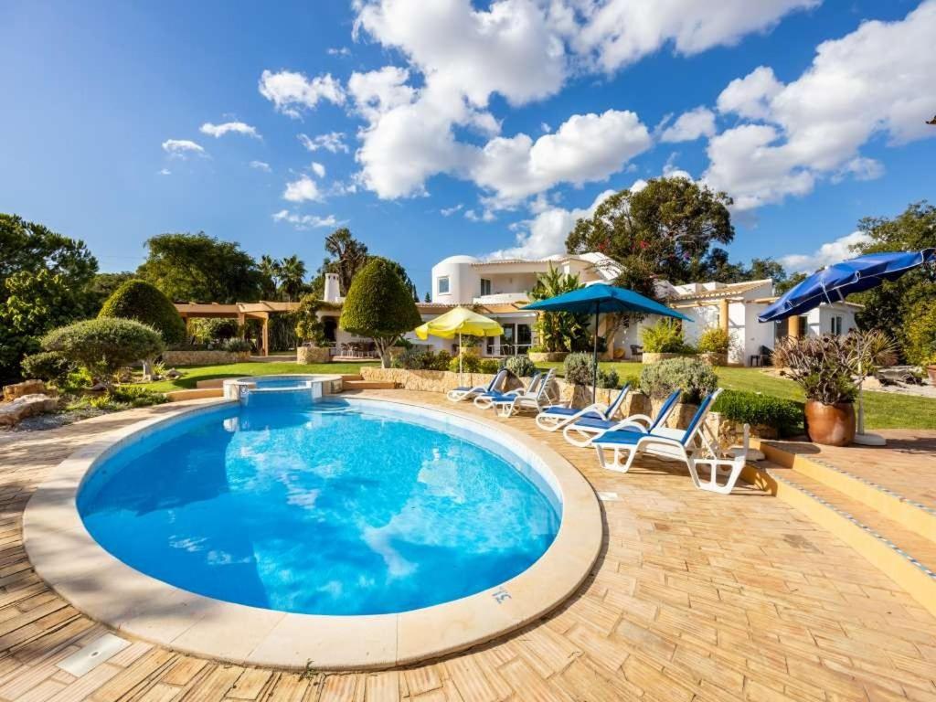 Carvoeiro Vacations - Grand Carvoeiro Villa 5 Bedrooms Villa Elise Ping Pong Table Great Pool Area - Property Image 34