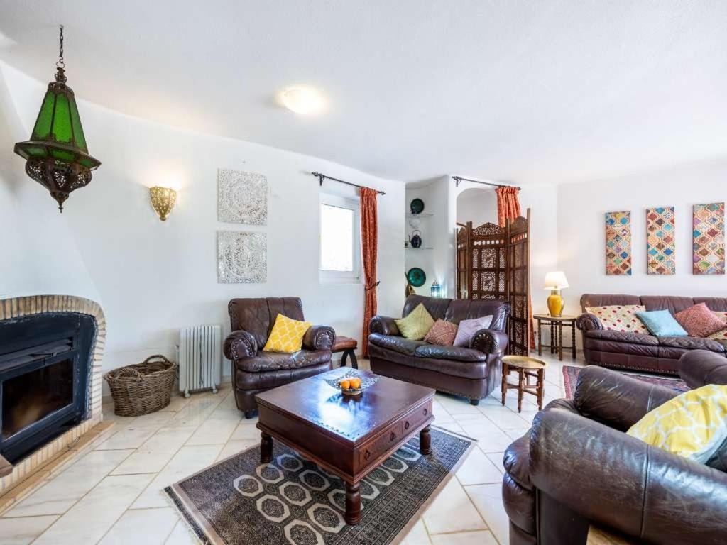 Carvoeiro Vacations - Grand Carvoeiro Villa 5 Bedrooms Villa Elise Ping Pong Table Great Pool Area - Property Image 48