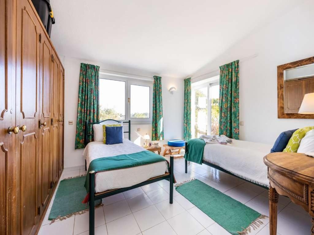 Carvoeiro Vacations - Grand Carvoeiro Villa 5 Bedrooms Villa Elise Ping Pong Table Great Pool Area - Property Image 9