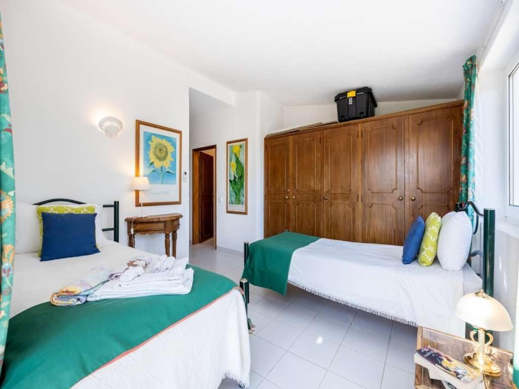 Carvoeiro Vacations - Grand Carvoeiro Villa 5 Bedrooms Villa Elise Ping Pong Table Great Pool Area - Property Image 10