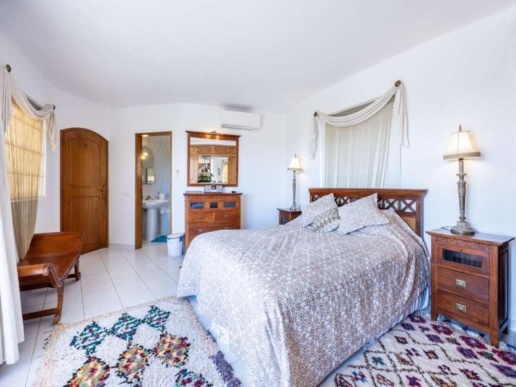 Carvoeiro Vacations - Grand Carvoeiro Villa 5 Bedrooms Villa Elise Ping Pong Table Great Pool Area - Property Image 15