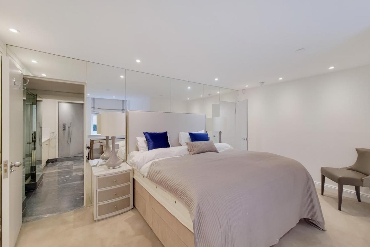 Sir Hans Sloane Apartments