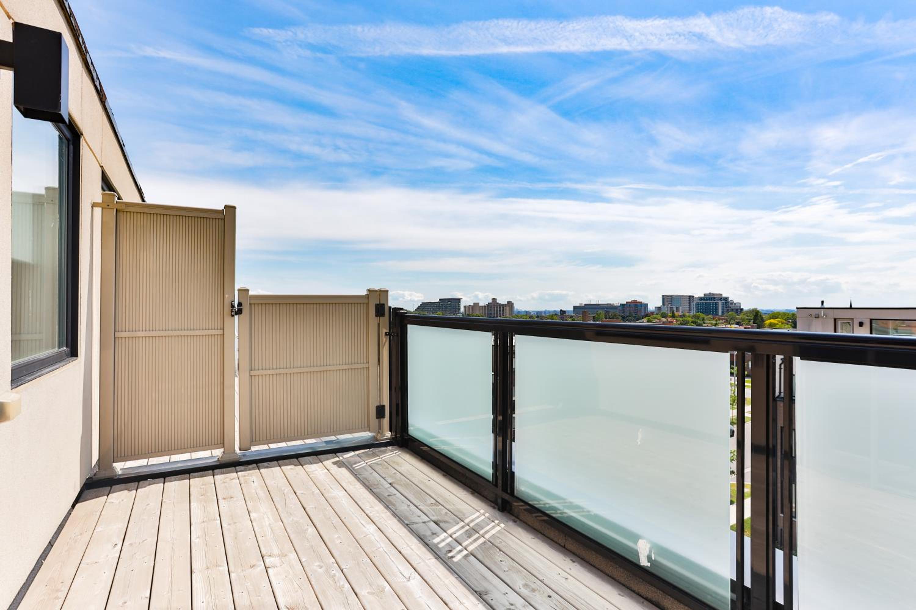 3bdr townhouse in Downsview Park - Free parking - 25 min to Downtown