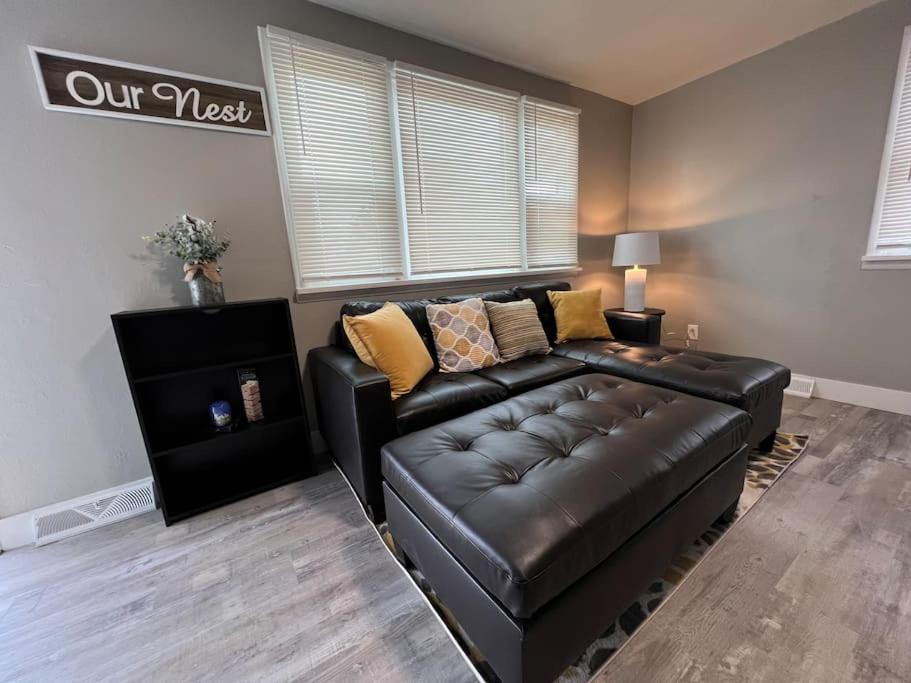 Hotel Classic 2-bedroom in Central Billings - Image 1