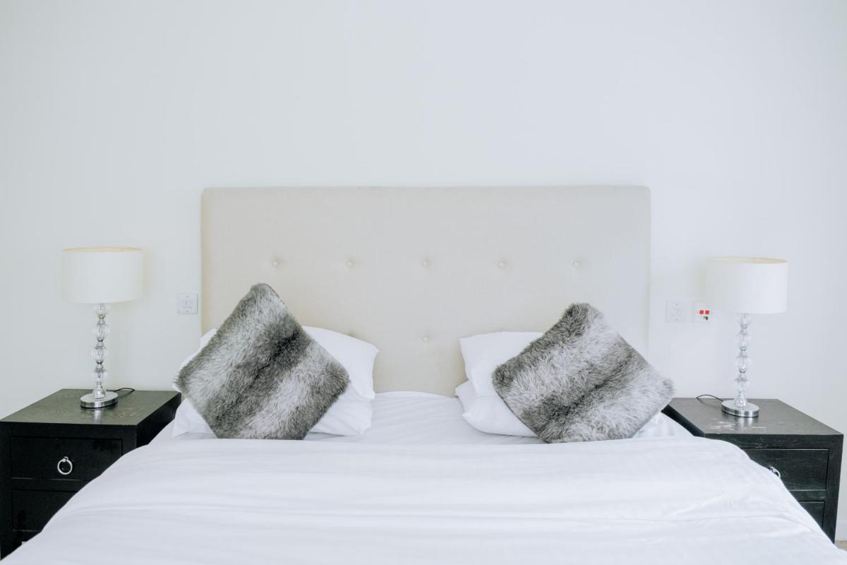 Clarges - Grand Park Street Apartments