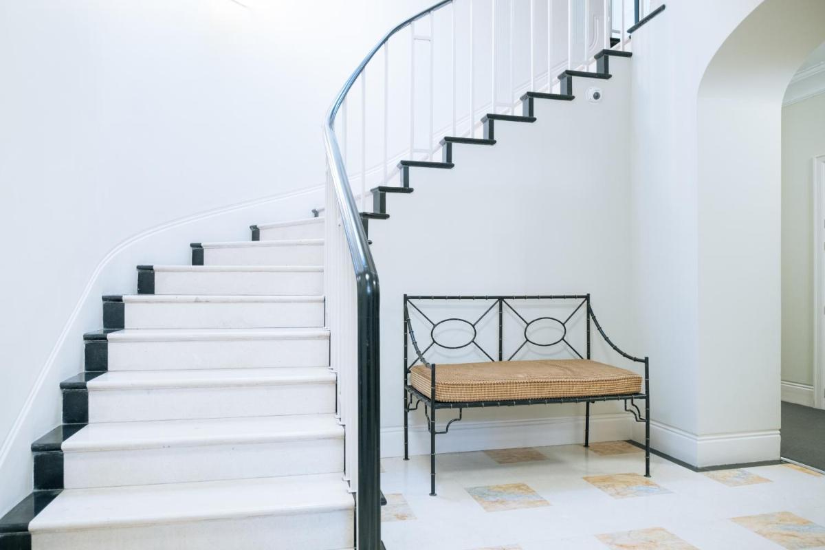 Clarges - Grand Park Street Apartments