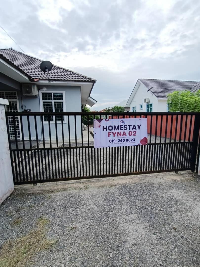 Homestay Kemaman Fyna02 di Bukit Kuang photo 6
